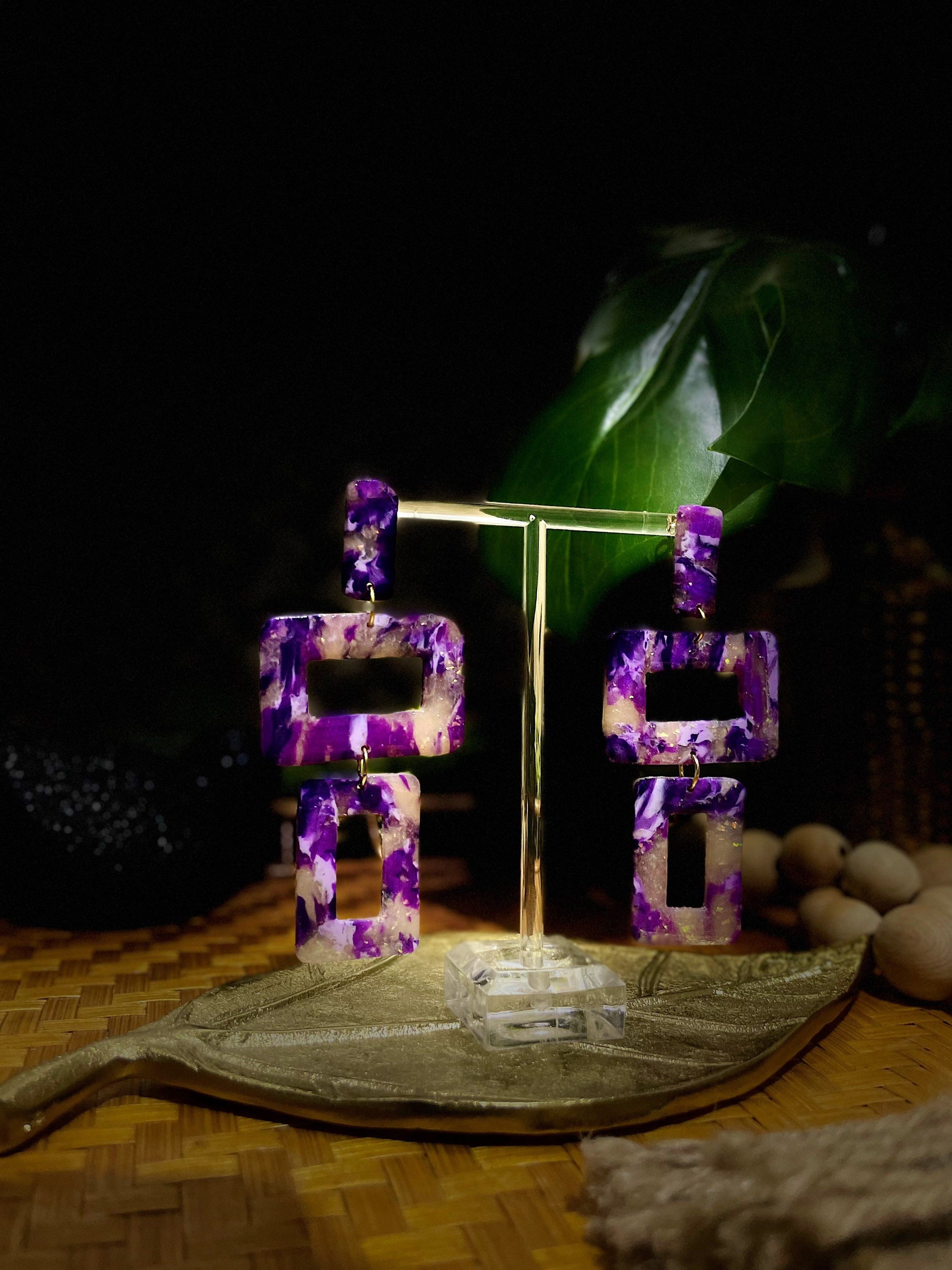 https://i.etsystatic.com/8892188/r/il/ca9d9c/4125514666/il_fullxfull.4125514666_lmv0.jpg
