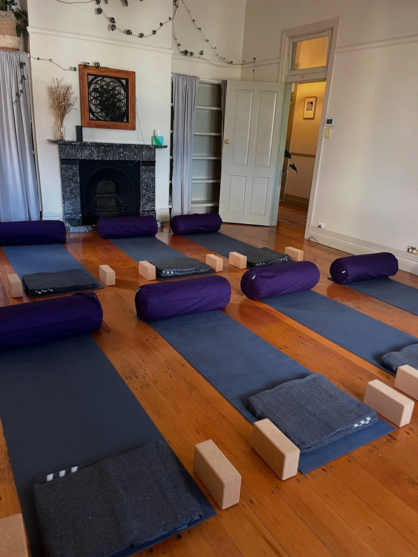 Sneak peak 😍

Pregnancy yoga classes are already happening at the new yoga space&hellip; more classes and more types of classes are coming when the studio opens in June!

What types of classes would you like to see? Lemme know in the comments 💛⬇️