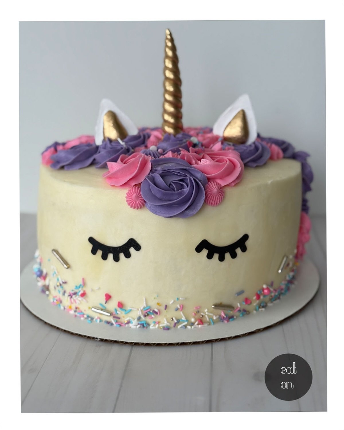This 10&rdquo; Unicorn Cake was made for one special birthday star 🌈💫🦄

#CustomCakes #CakeArt #PeachtreeCityFood #SmallBusiness #Baking #Artist #Baker #Fayetteville #FayetteCounty #PTC #Newnan  #BestOfSenoia #PTCBakery #Serenbe  #LocalBusiness #Ma
