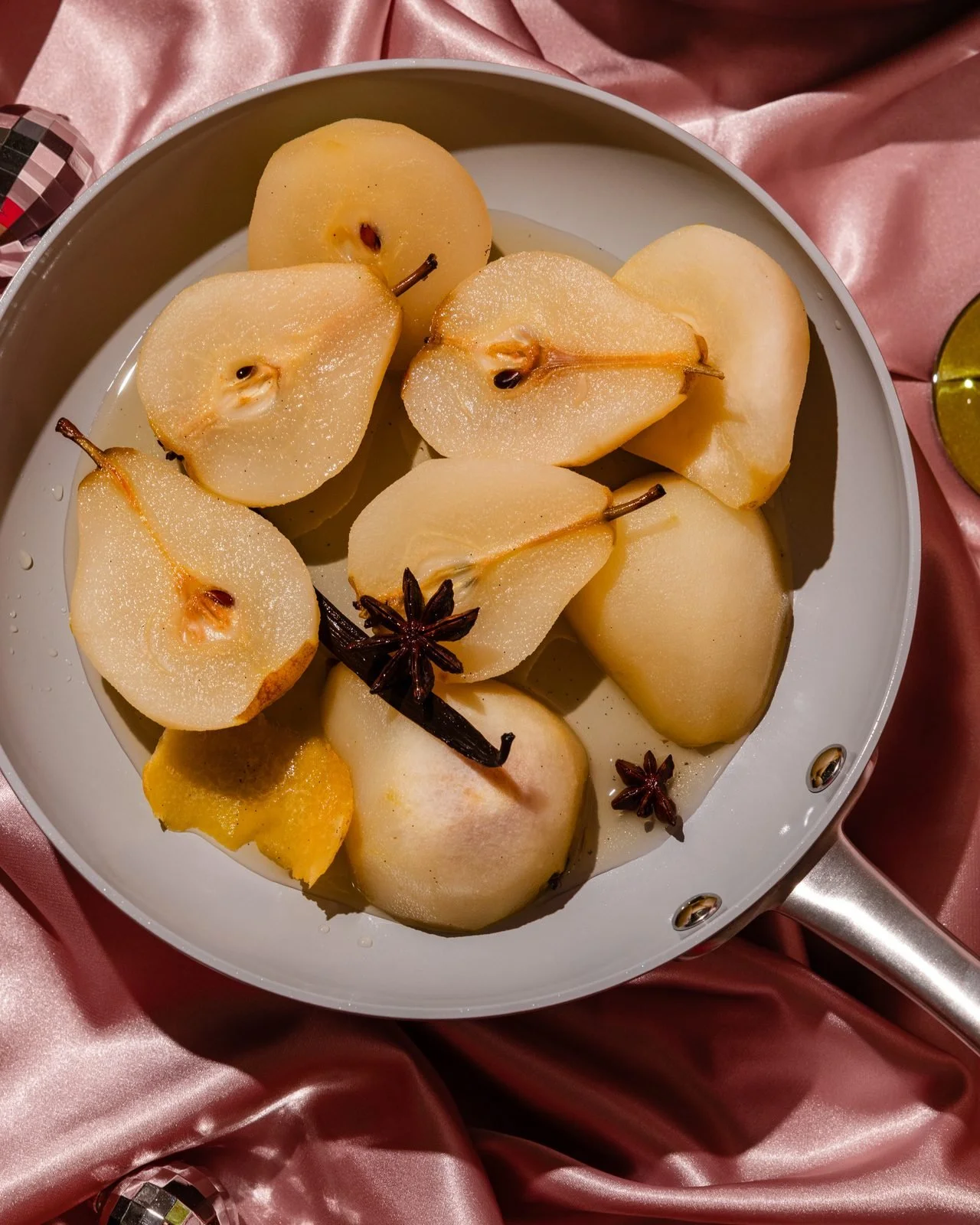 Champagne poached pears