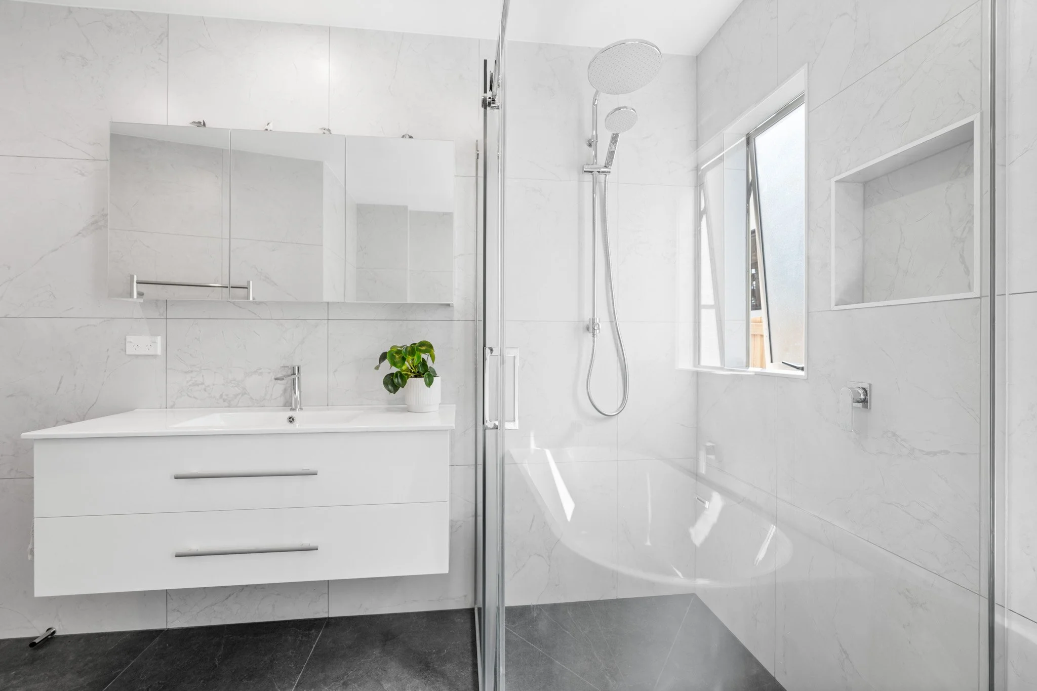 Orewa Bathroom Renovation6.jpg