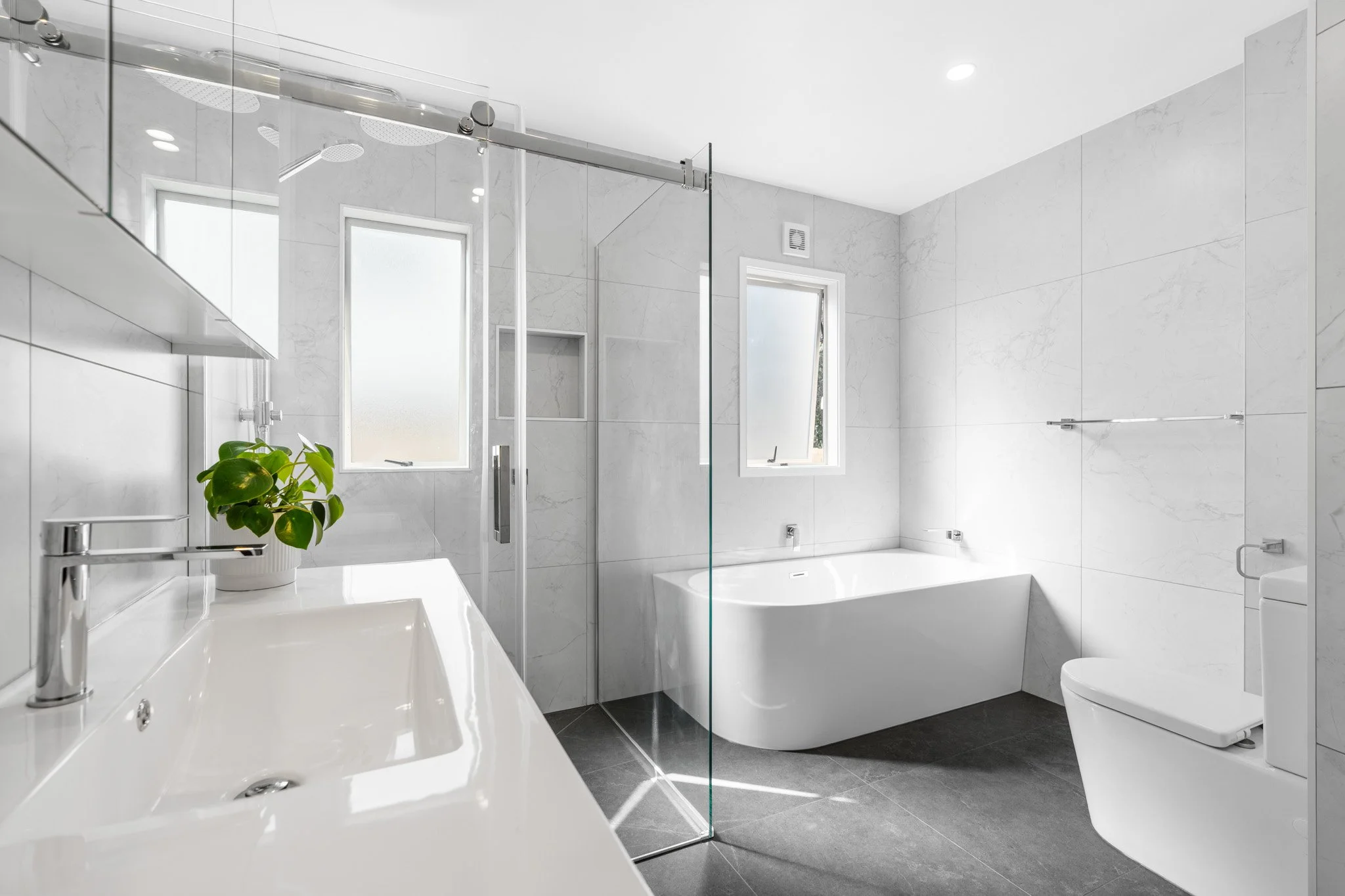 Orewa Bathroom Renovation3.jpg