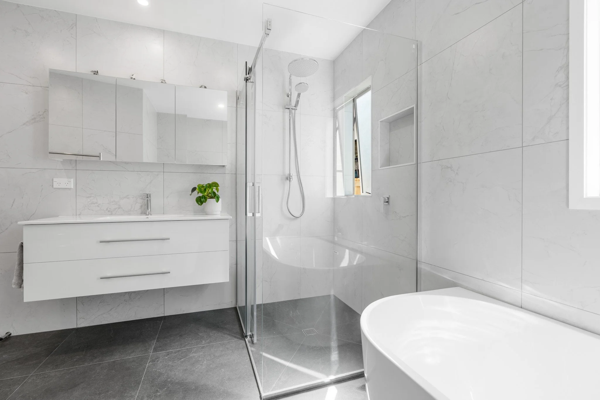Orewa Bathroom Renovation5.jpg