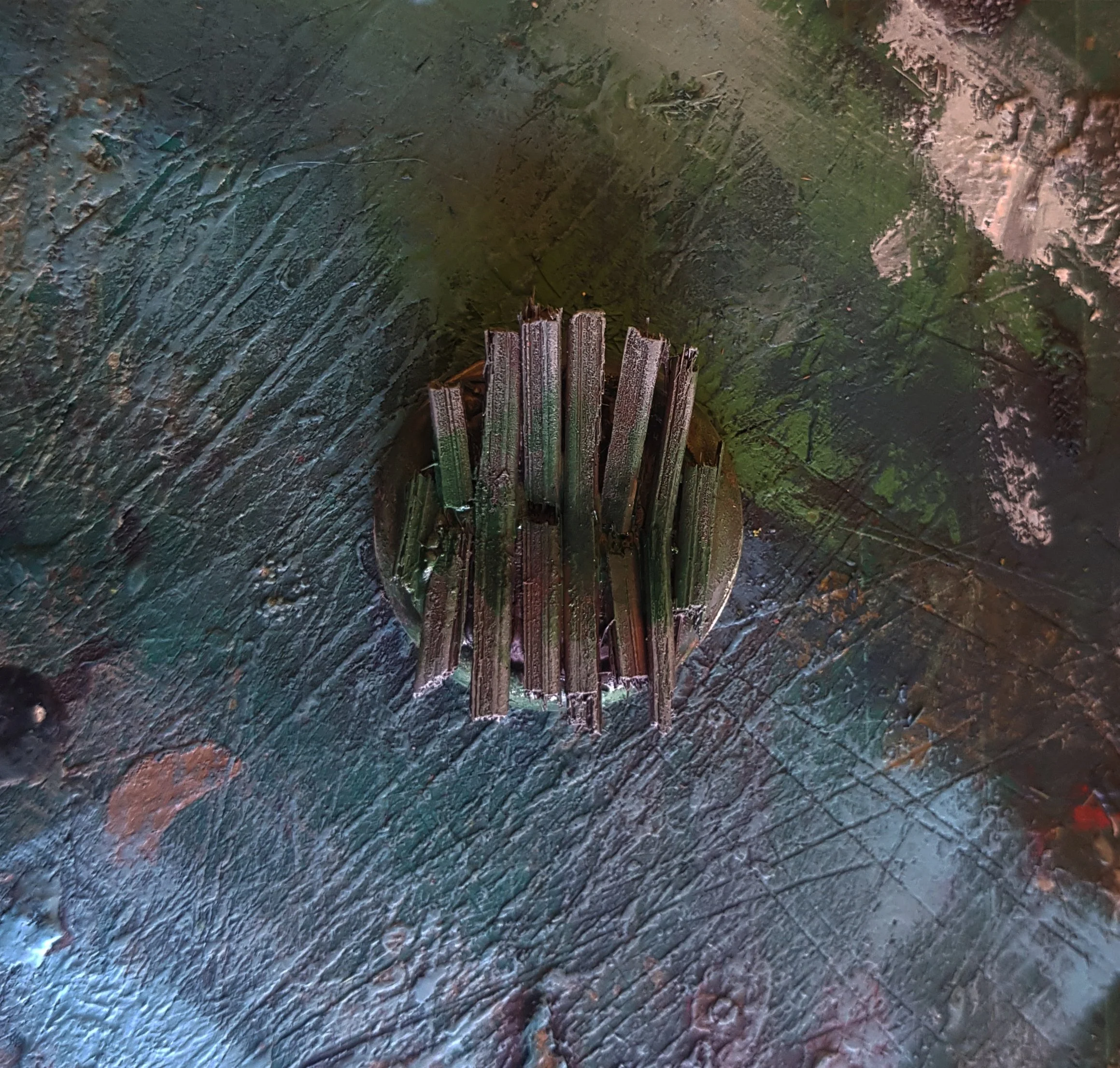 rotted planks inked 2.jpg