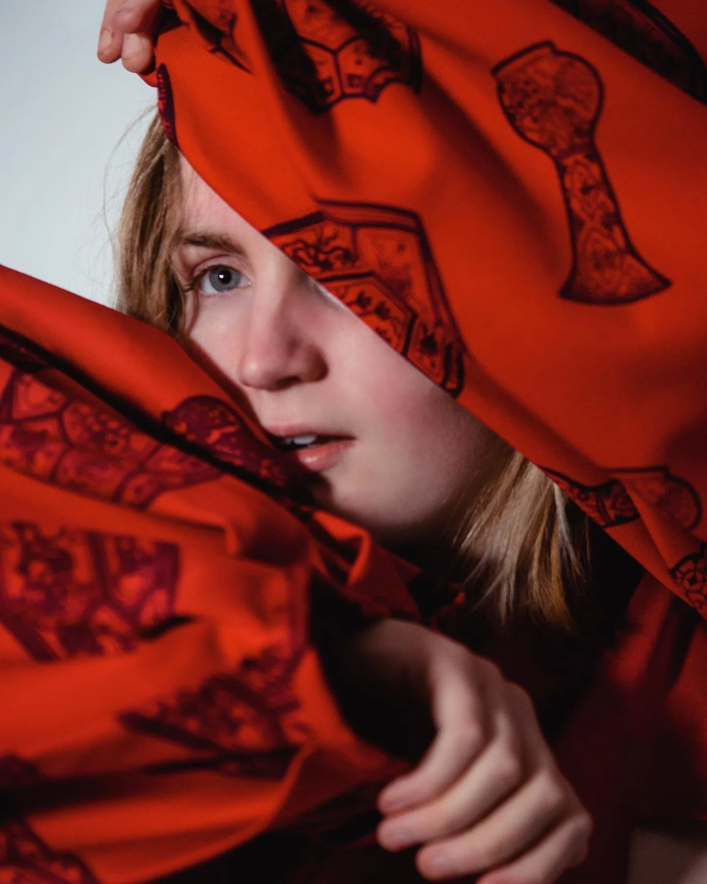 THE JARRAMPLAS

❤️balenciaga project❤️

📸 @patheticgirl63 
💃 @annaadewhirst