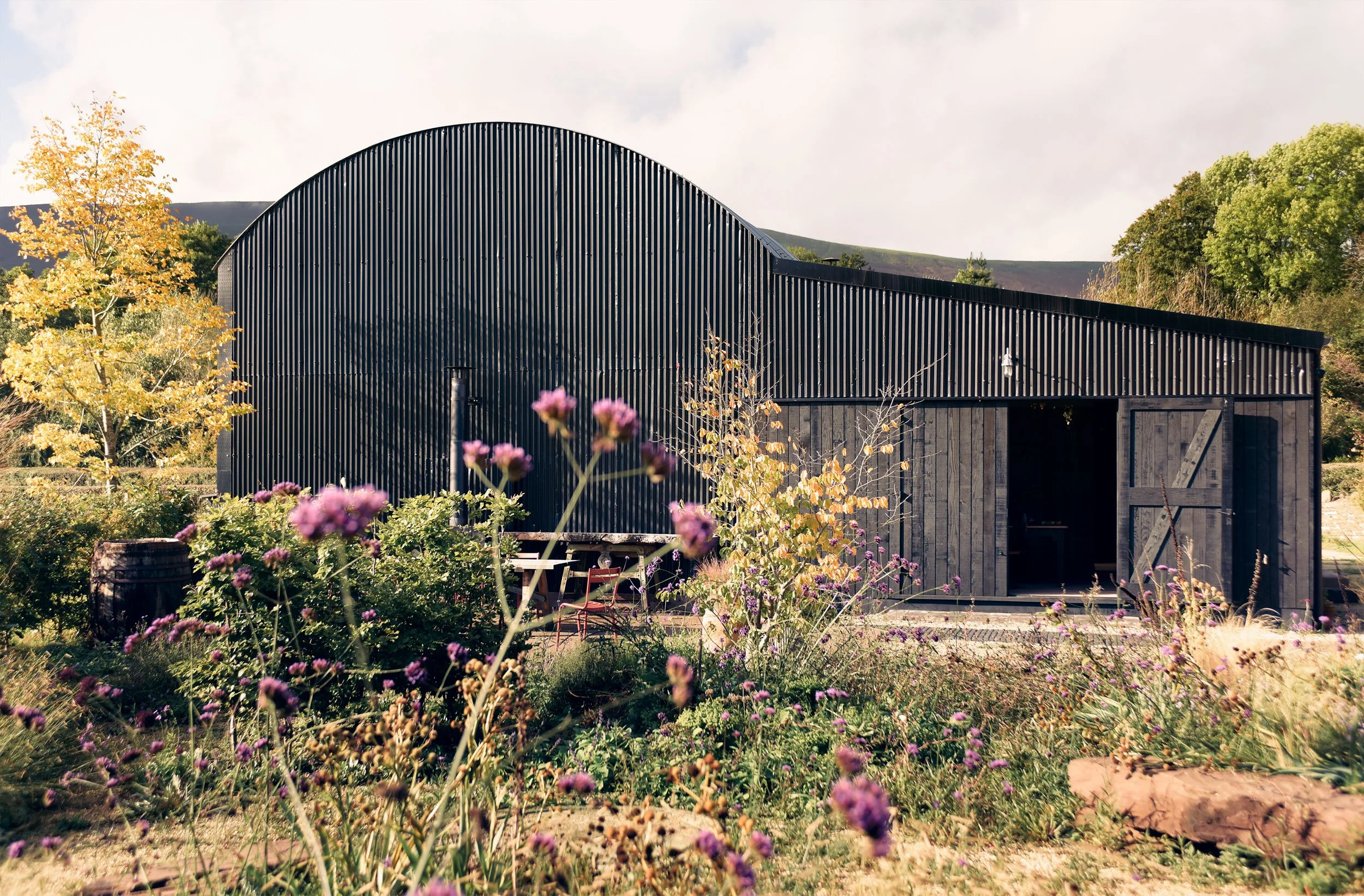 Tif Hunter Black Barn Arts