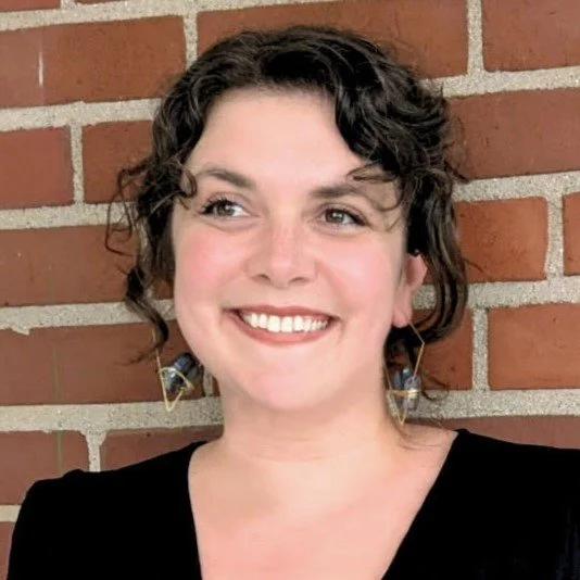 Photo of Laura Hampton