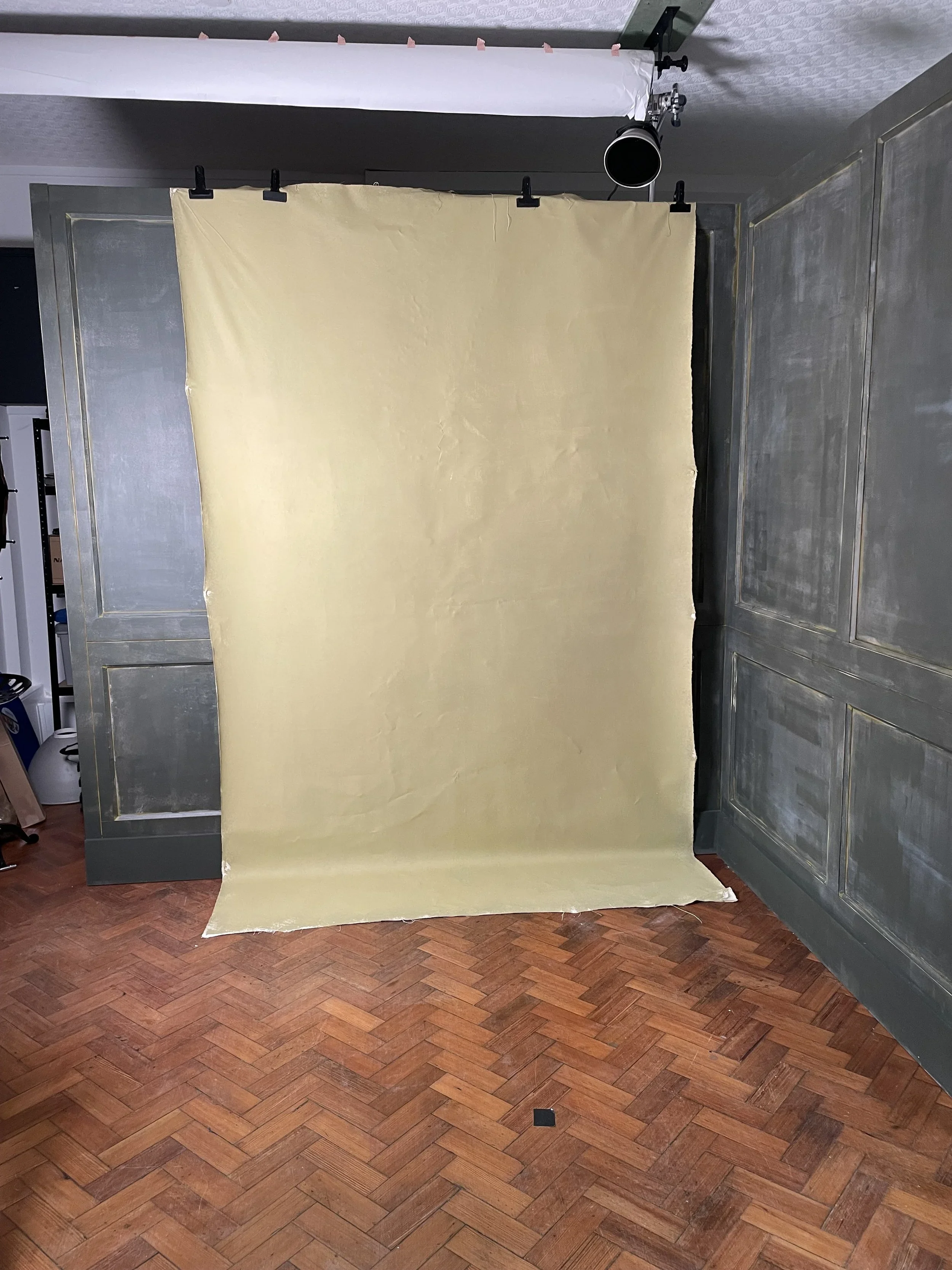 How to Make Your Own Canvas Backdrop for Photography