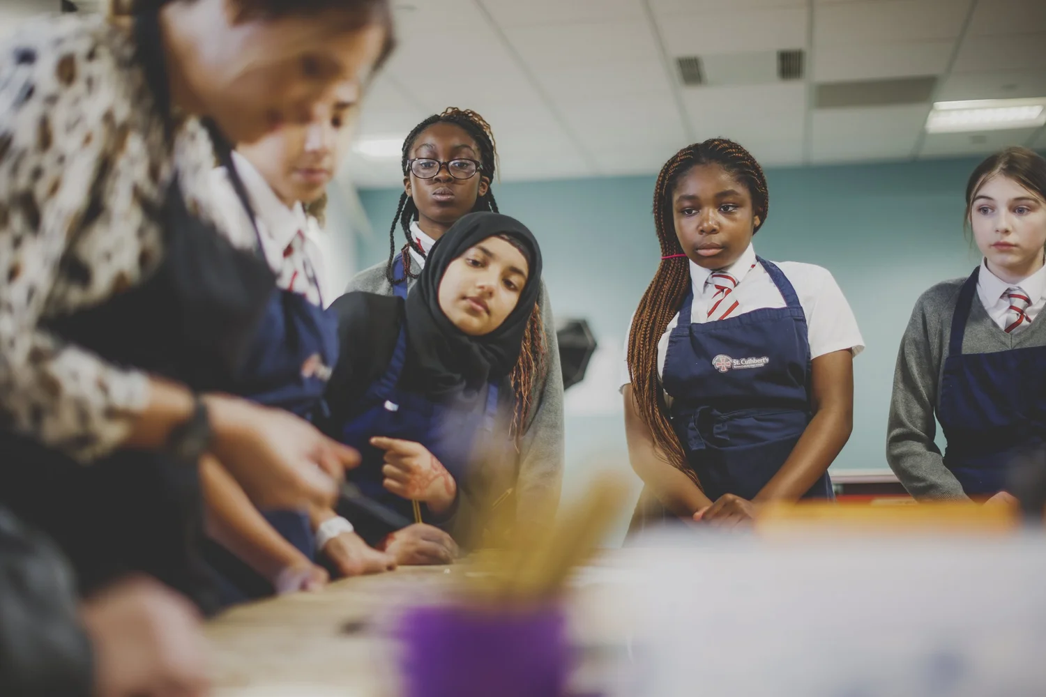 Pupils working together in a school classroom, school prospectus photography by Brett Harkness
