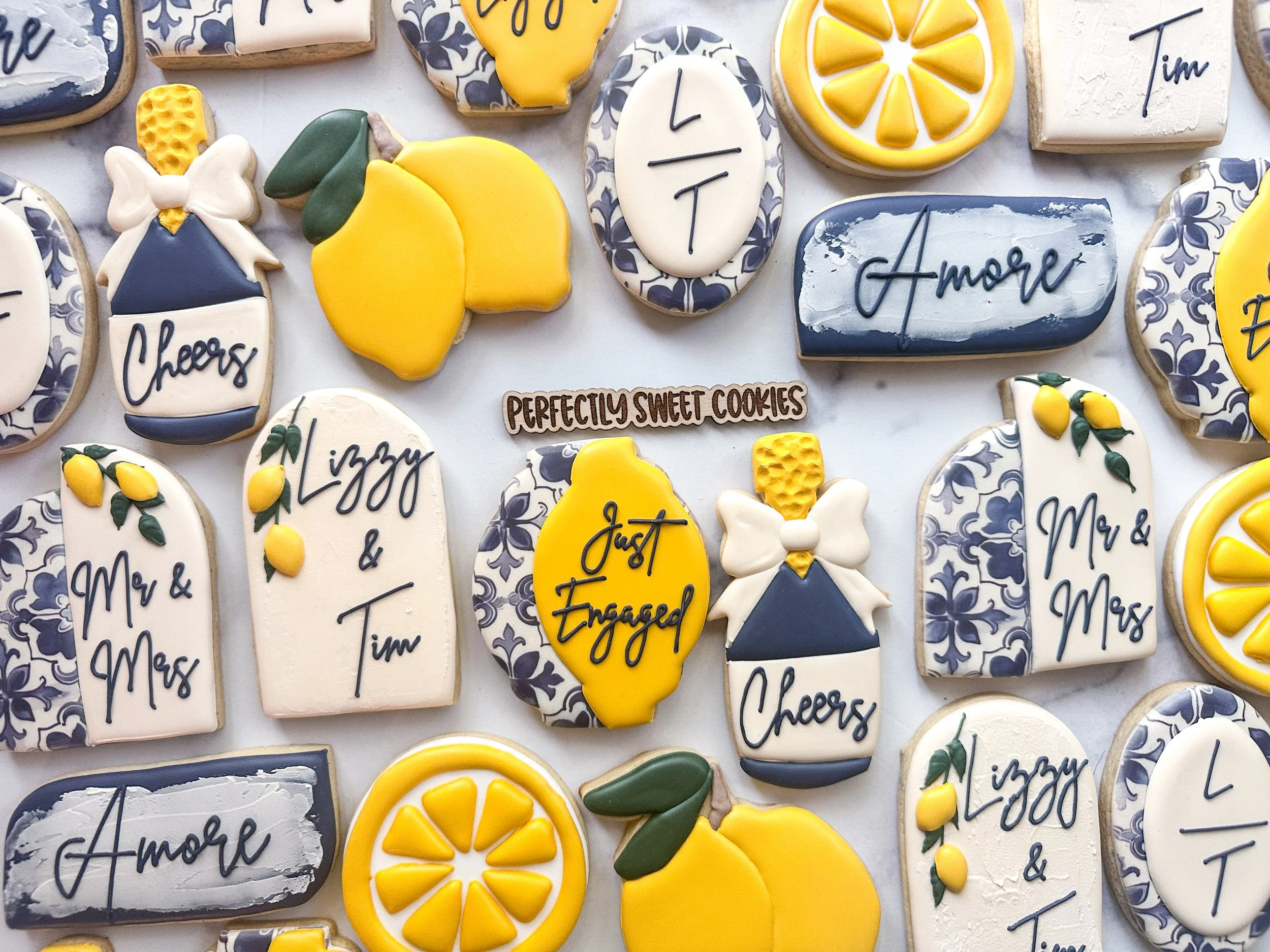 lemonengagmentpartycookies.JPG