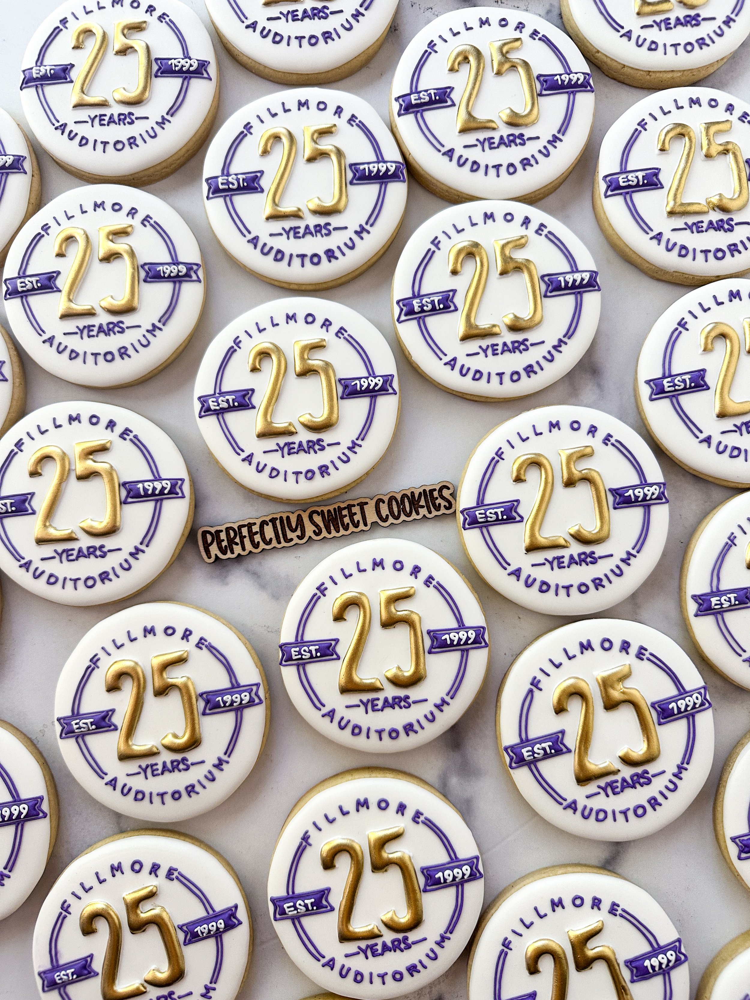 fillmoreanniversarycookies.JPG