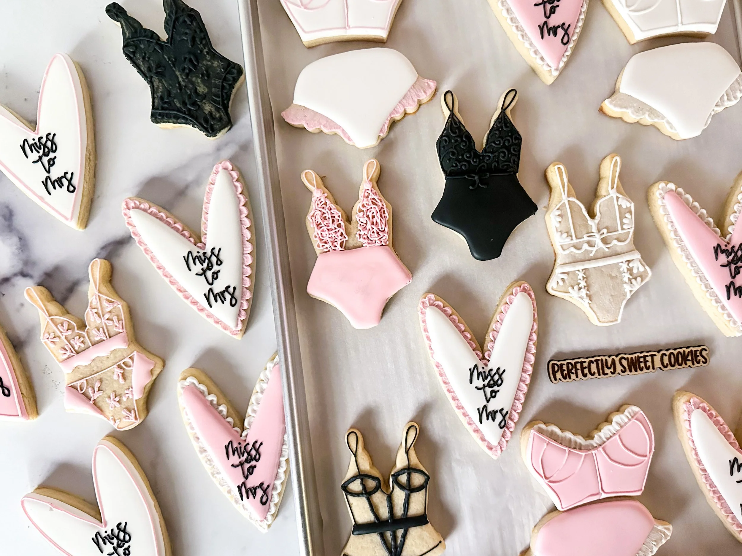 lingeriecustomcookies.JPG