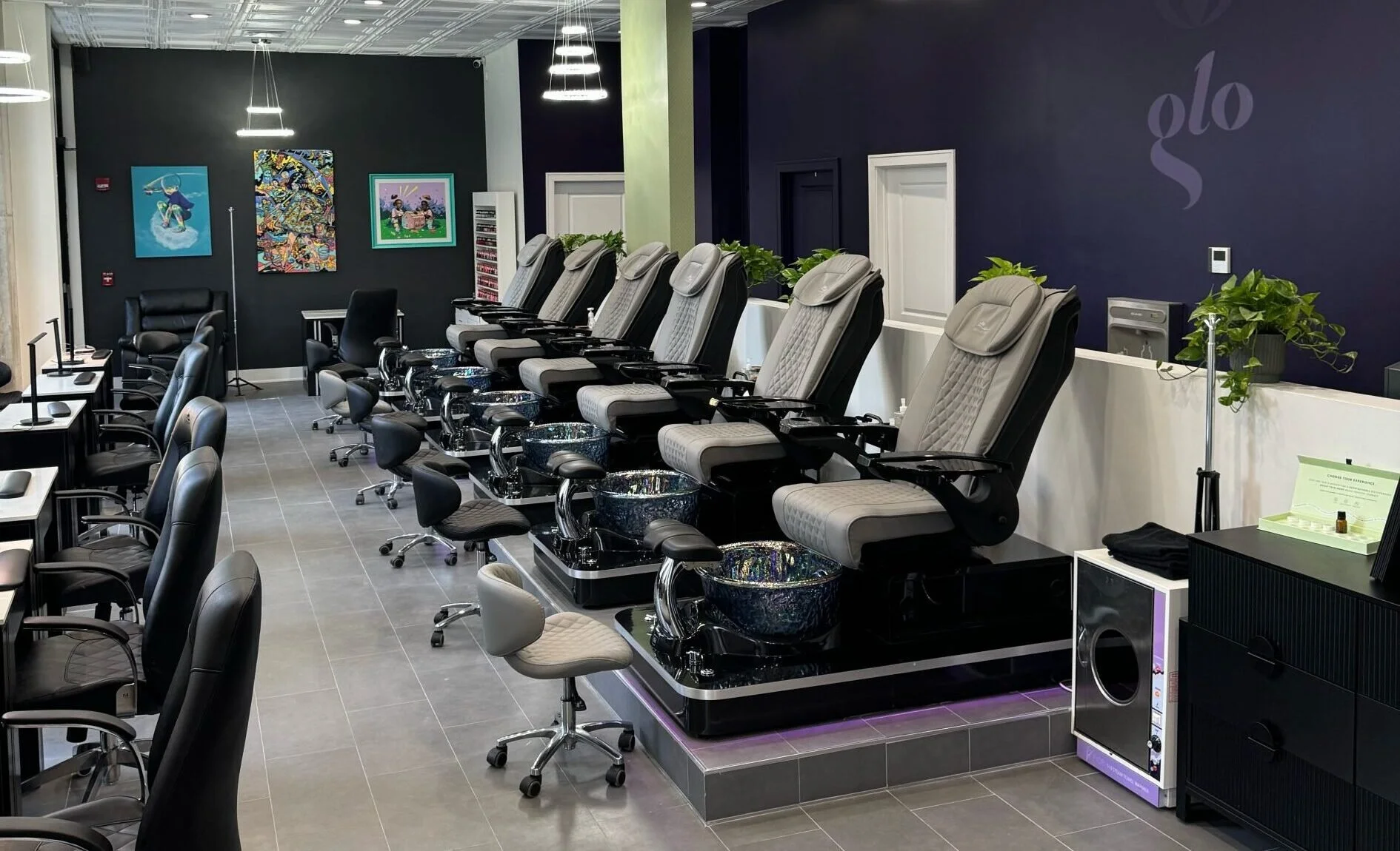 Glo Nail Salon and MedSpa