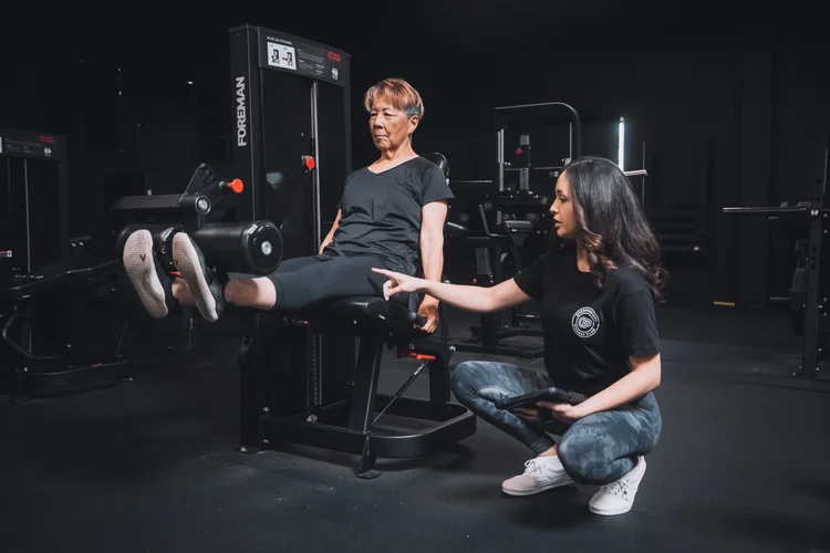 Private strength training coaching with a personal trainer in Tustin, CA