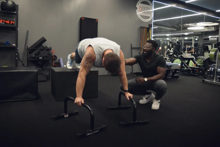 Crown Fitness private coaching with a personal trainer in Irvine, CA