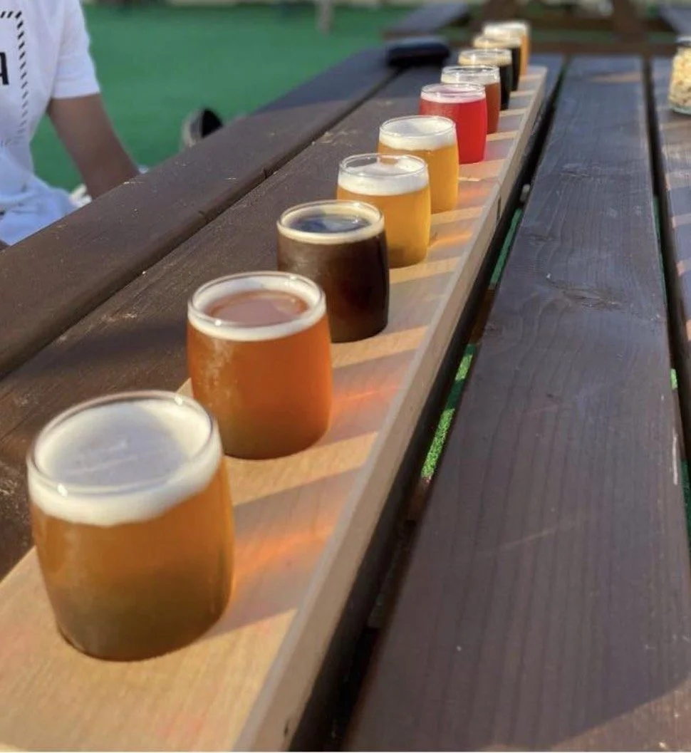 Parents Night: Beer Tasting, Bites & Good Vibes at HopSin Colares! (& Kids Movie Night) (Feb. 27)