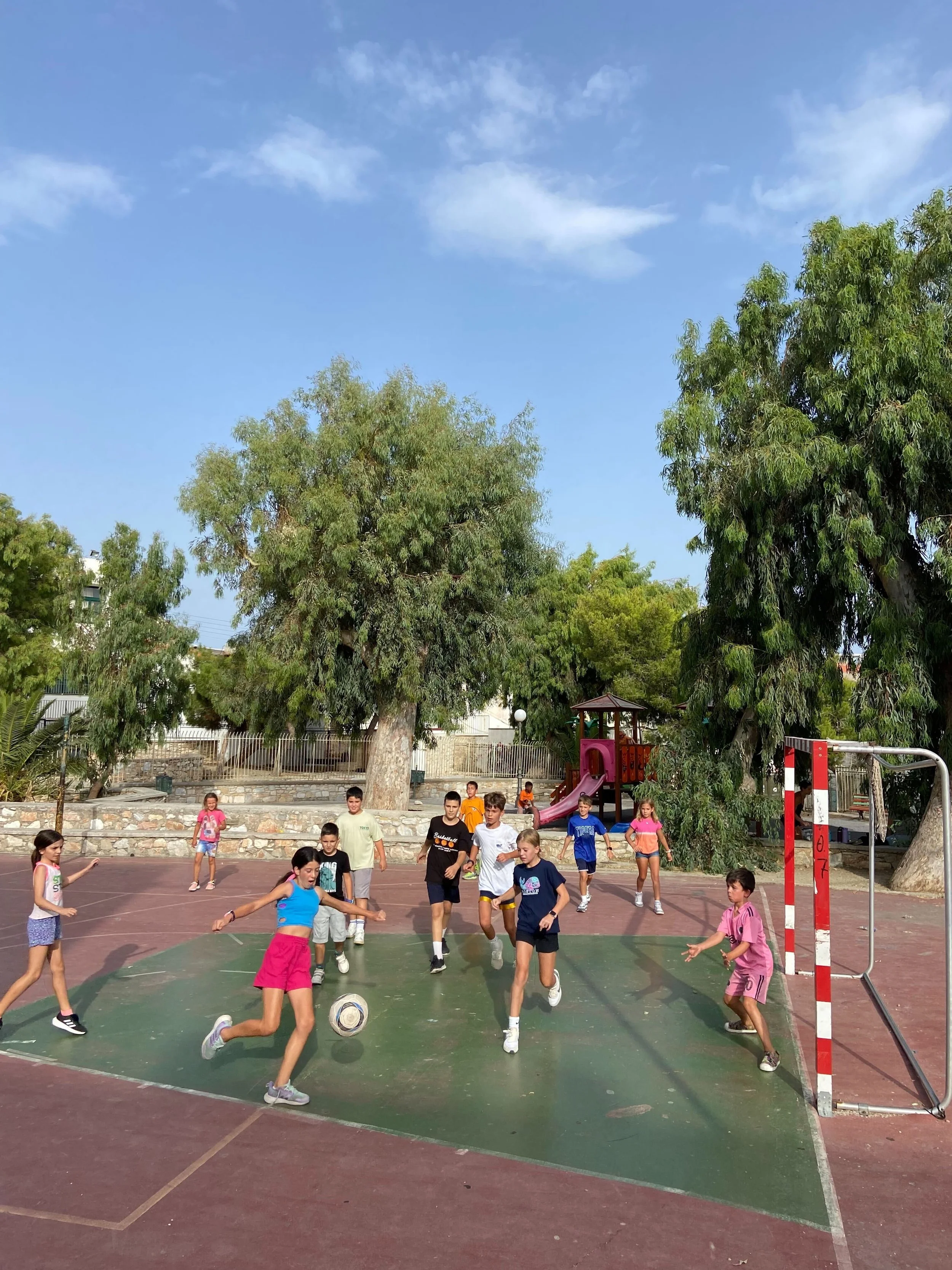 Community Games for families (Apr 09 and then every Friday)