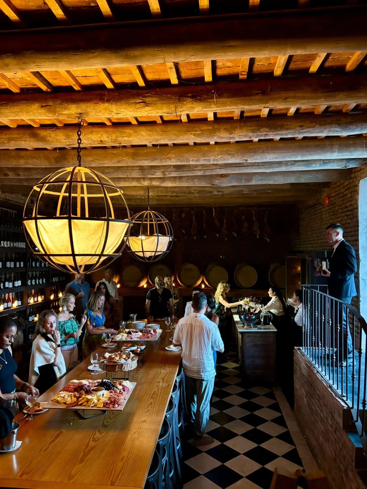 cava dinn1.jpeg (Copy)