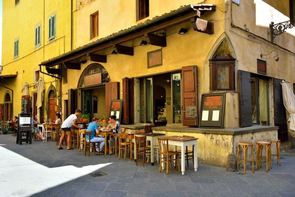 piazza-della-sala-pistoia1.jpg