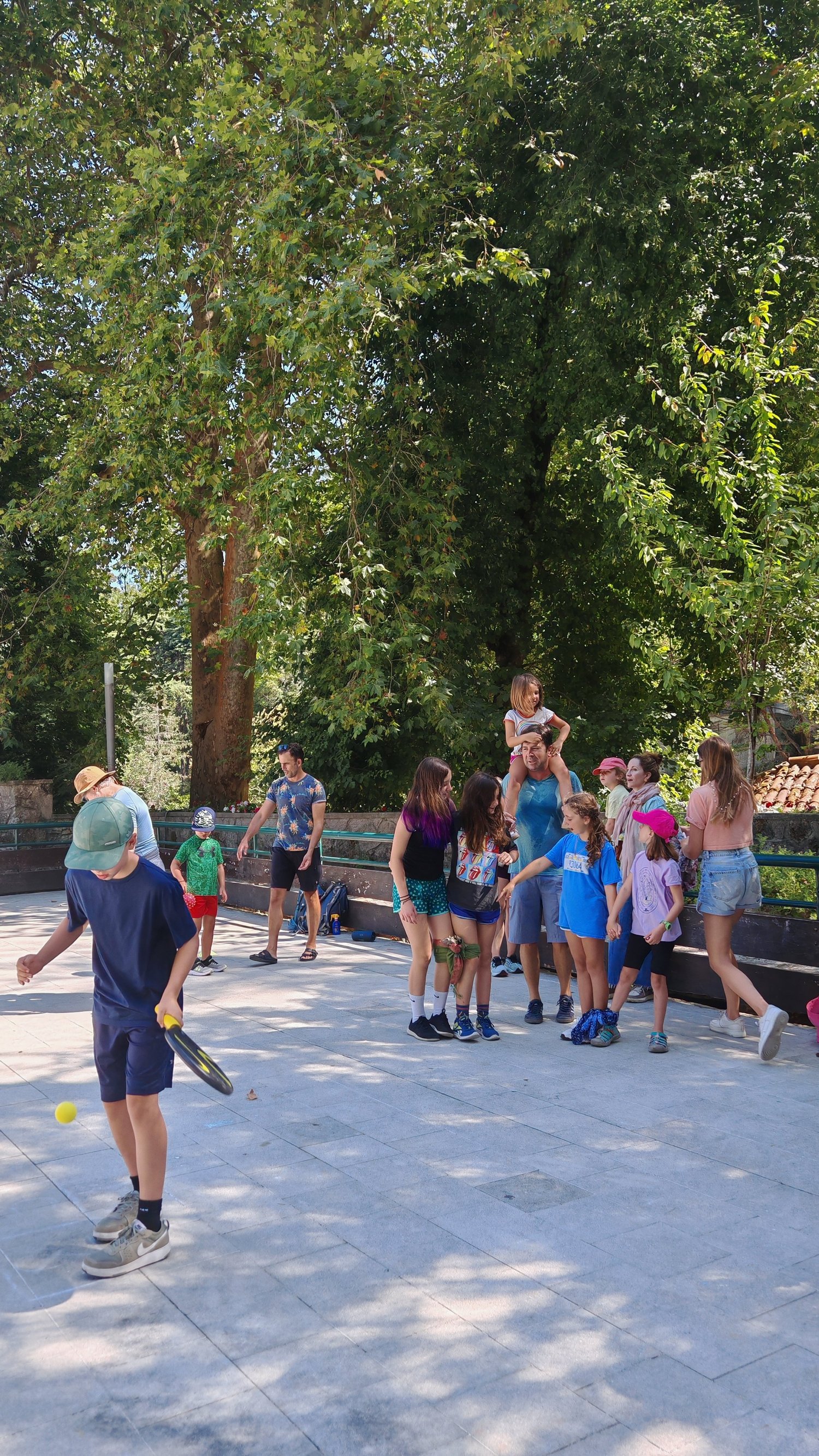 Encontro de famílias num parque