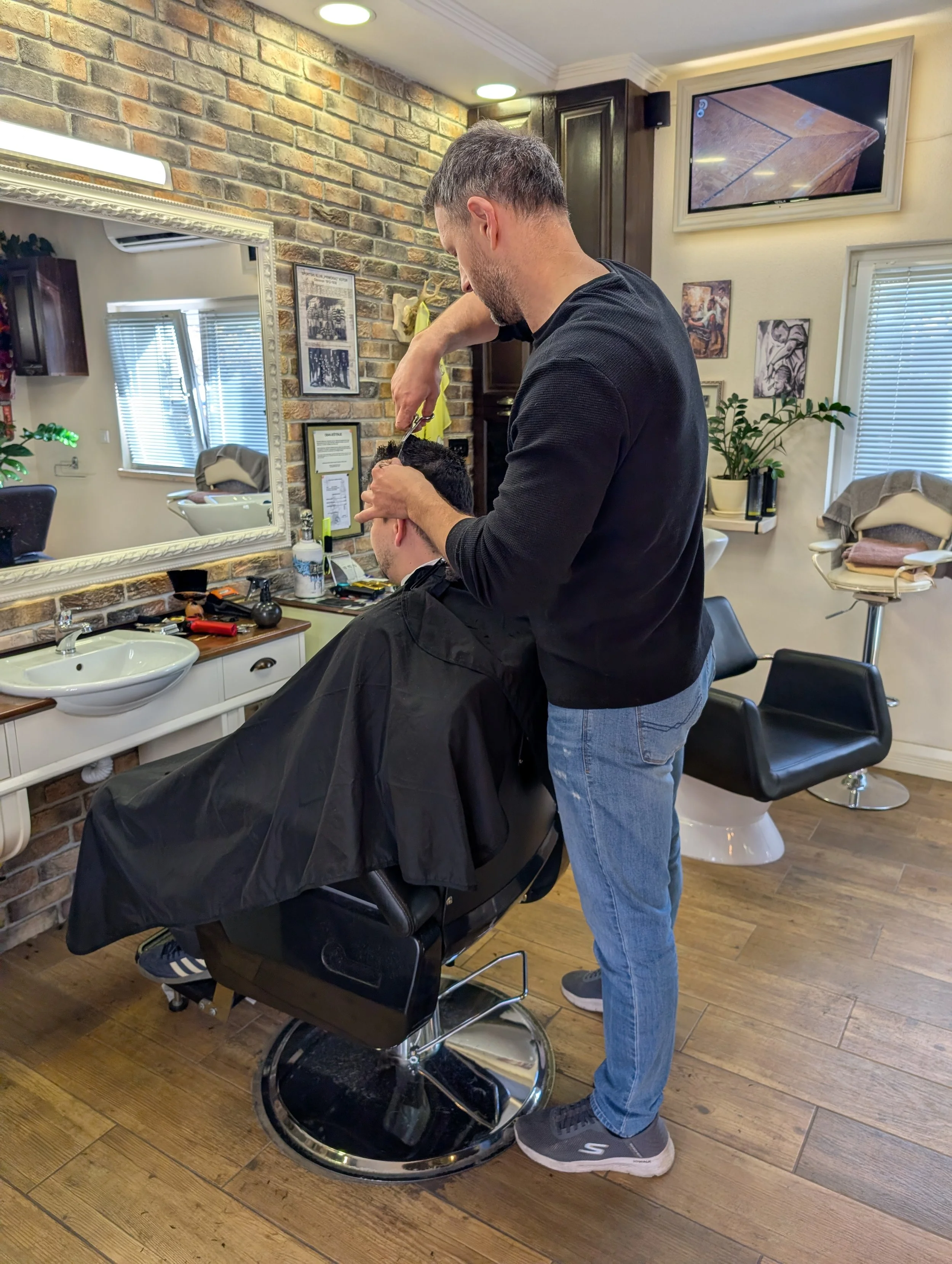 Hair & Beard - Man Salon