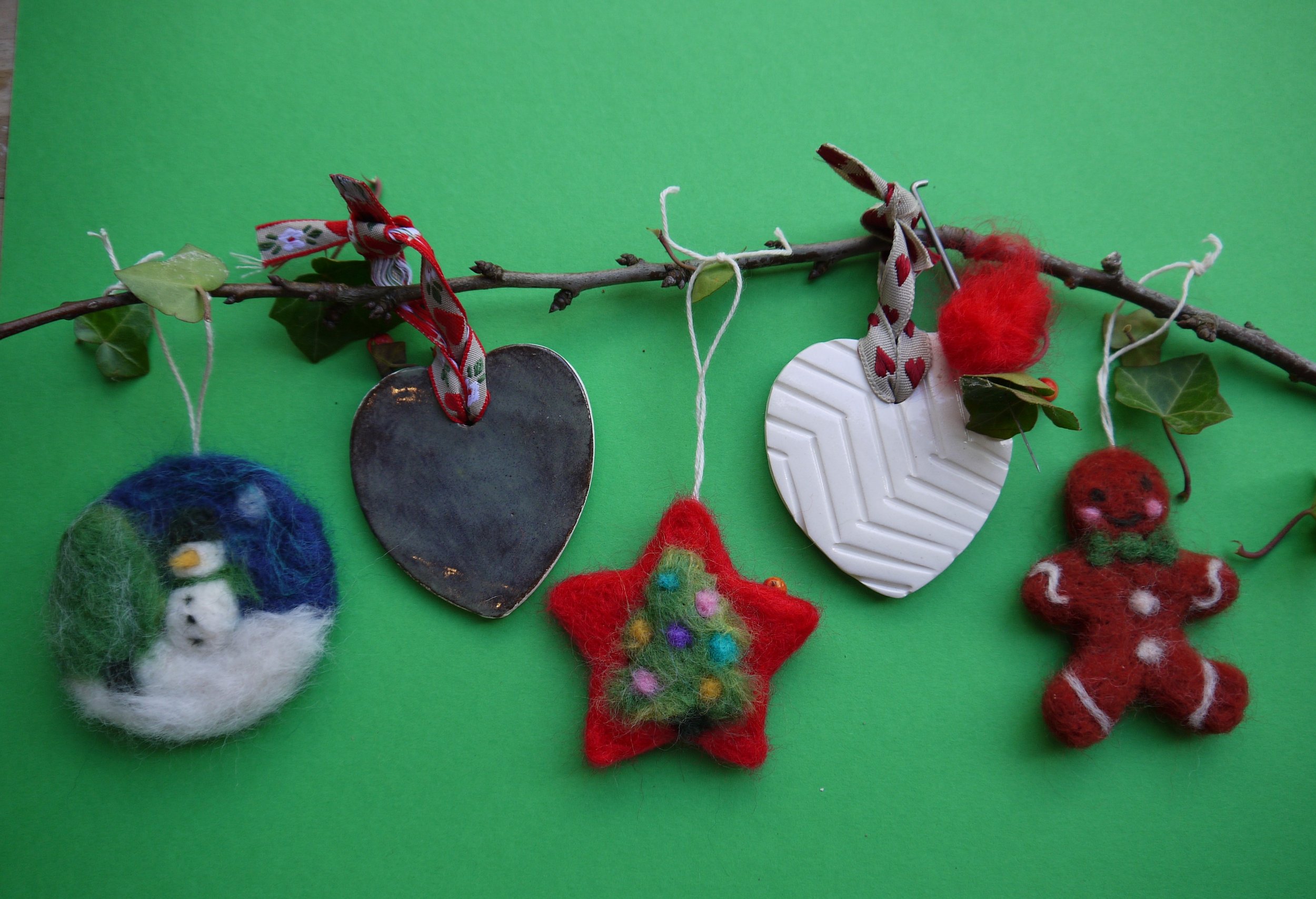 Dec. 16 - Creative Christmas Art (8+)