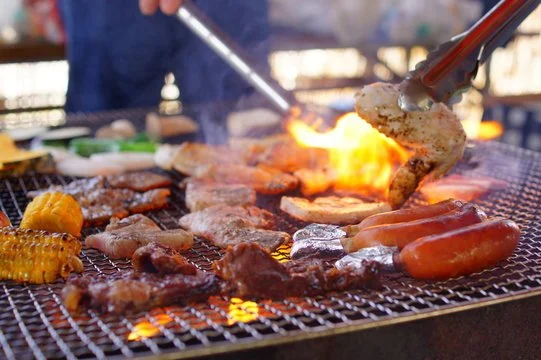 barbequegiveback.jpg
