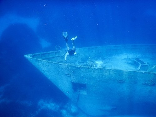 shipwreak-1.jpeg (Copy)
