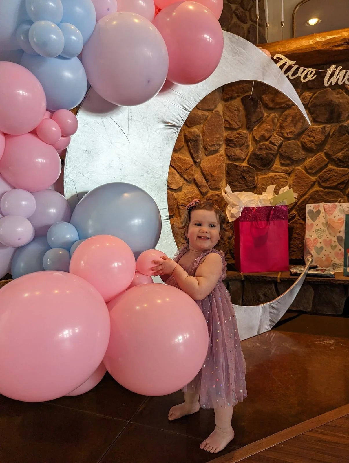 wildflower-estate-birthday-balloons.jpg