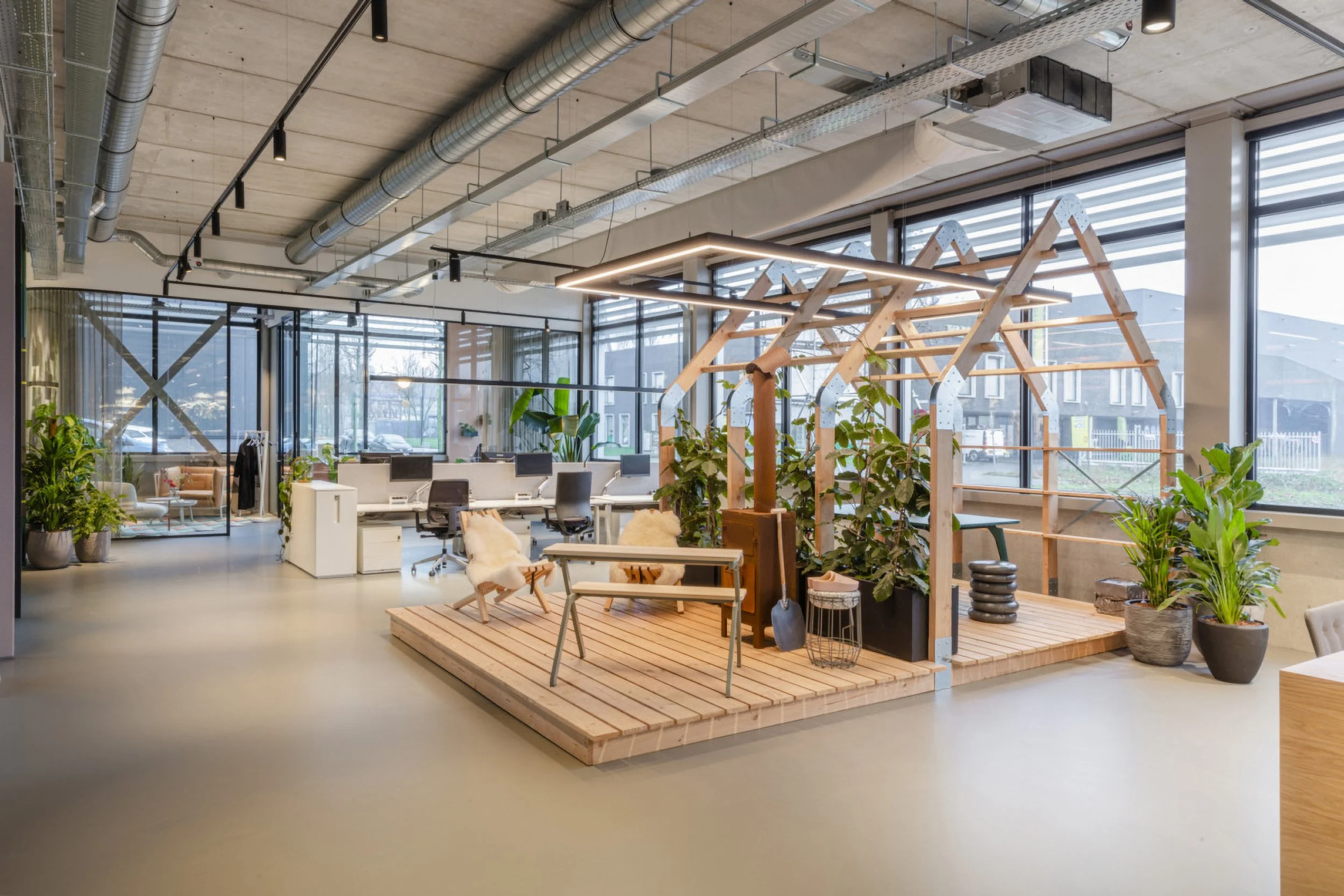 interiorworks-offices-amsterdam-2-1200x800.jpeg