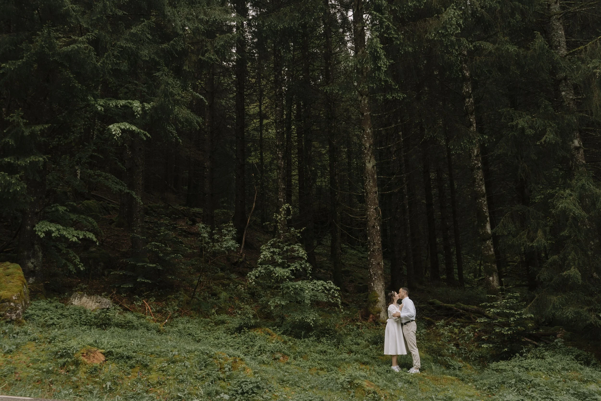 Margo & Igor regen website-44.jpg