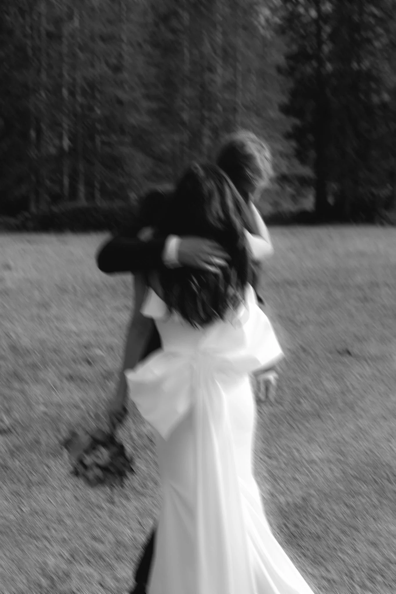 Elopement Photographer Switherland 32.webp