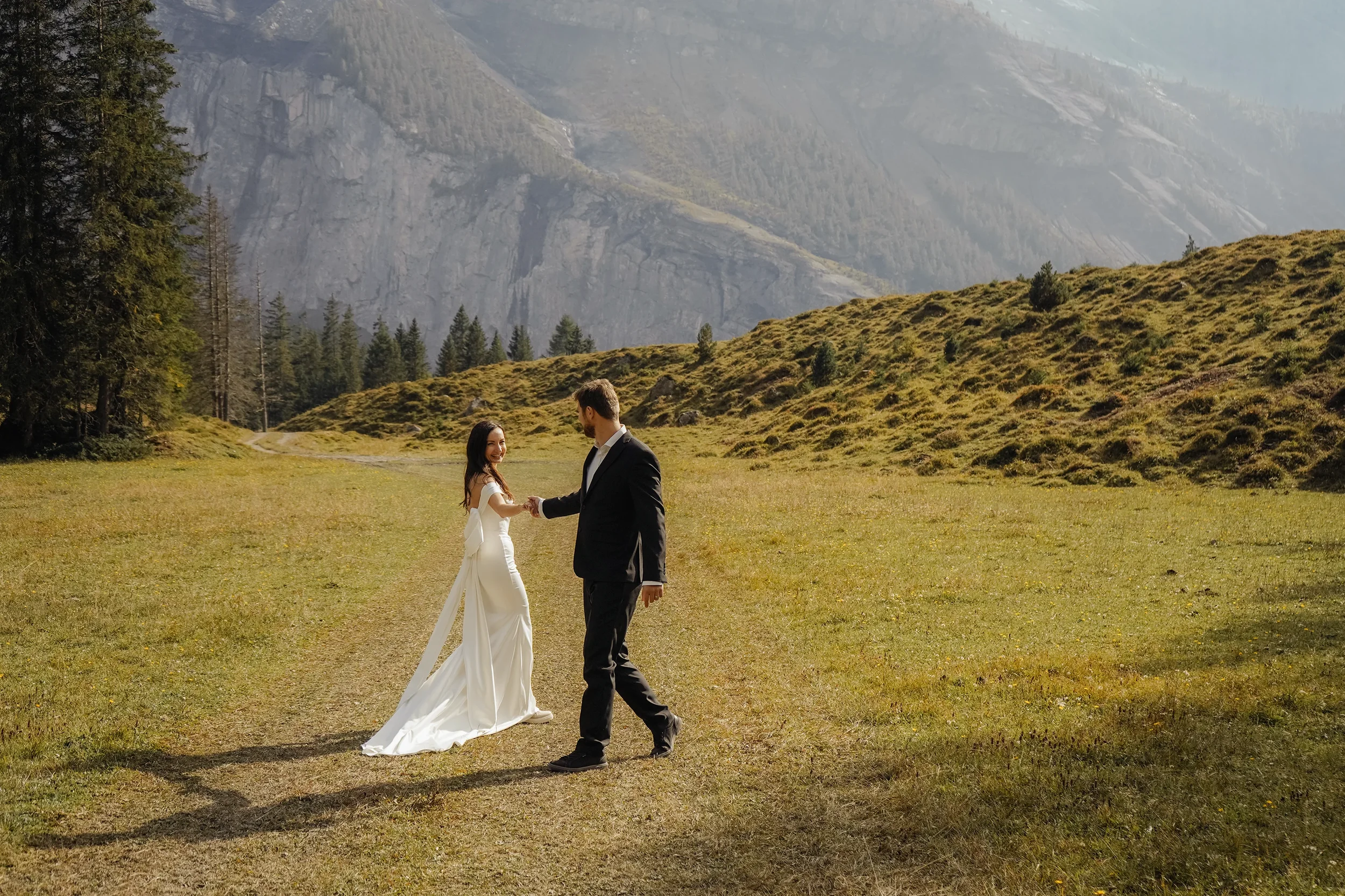 Elopement Photographer Switherland 15.webp