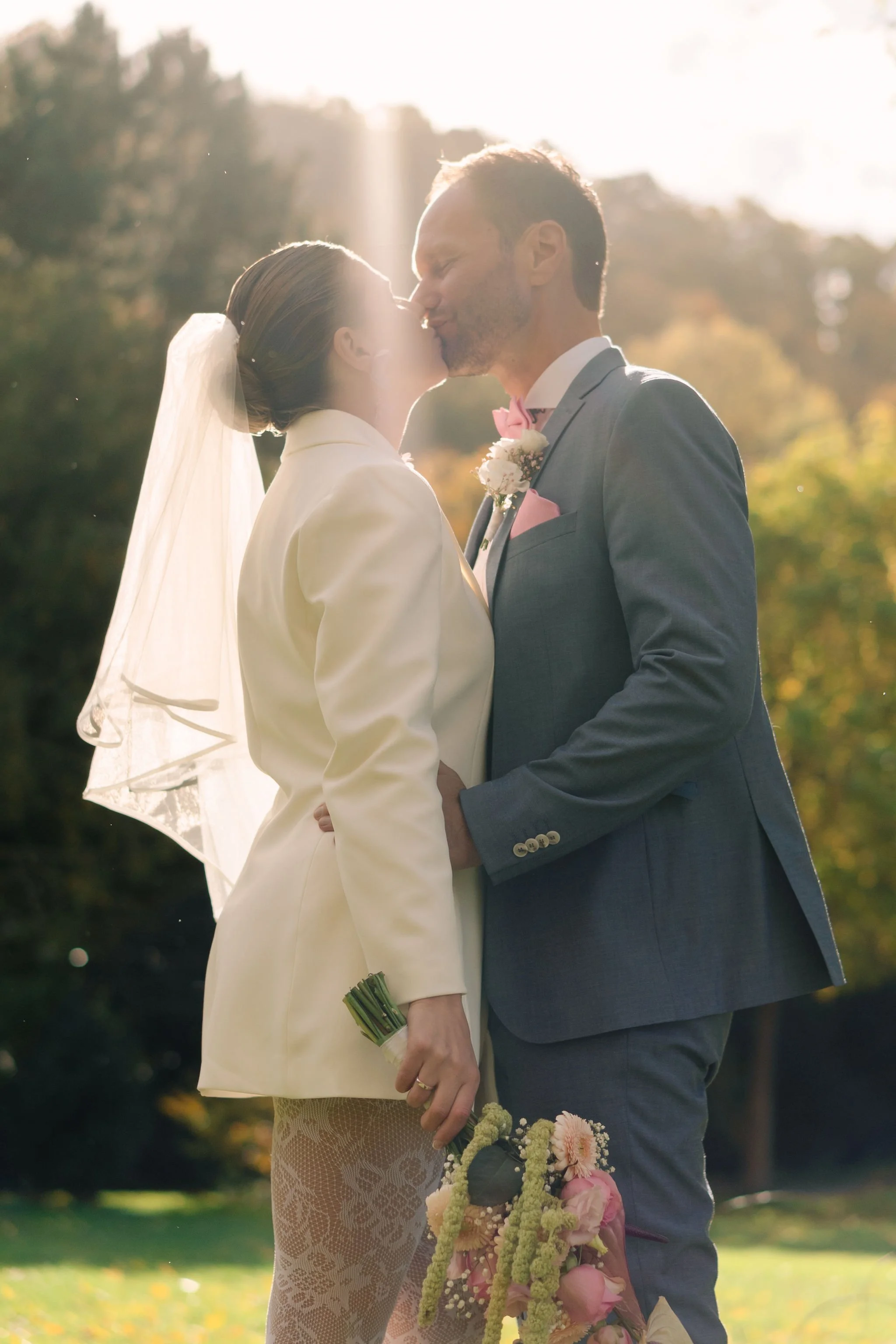 Standesamt Freiburg Hochzeitsfotograf-259.jpg