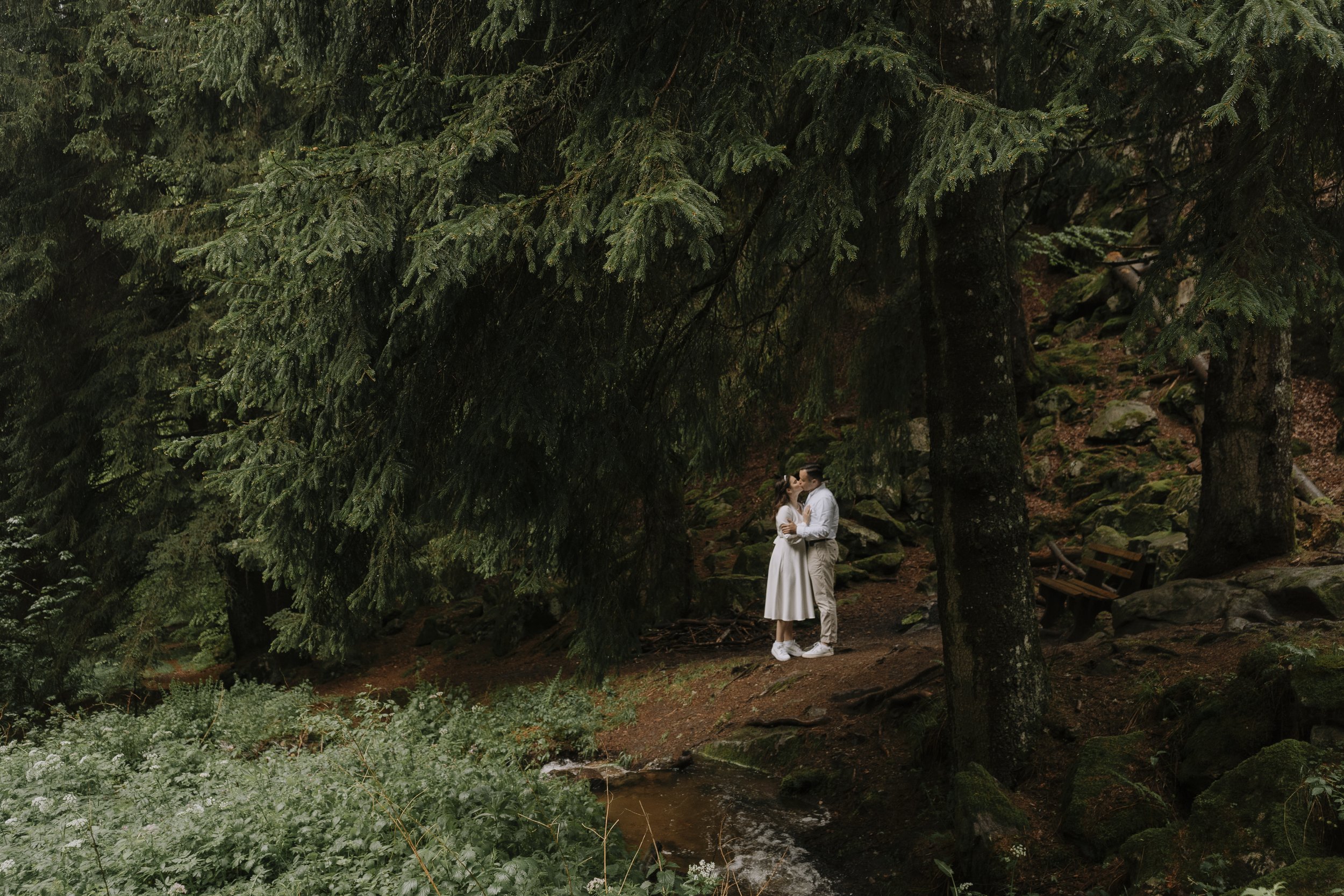 Margo & Igor regen website-30.jpg