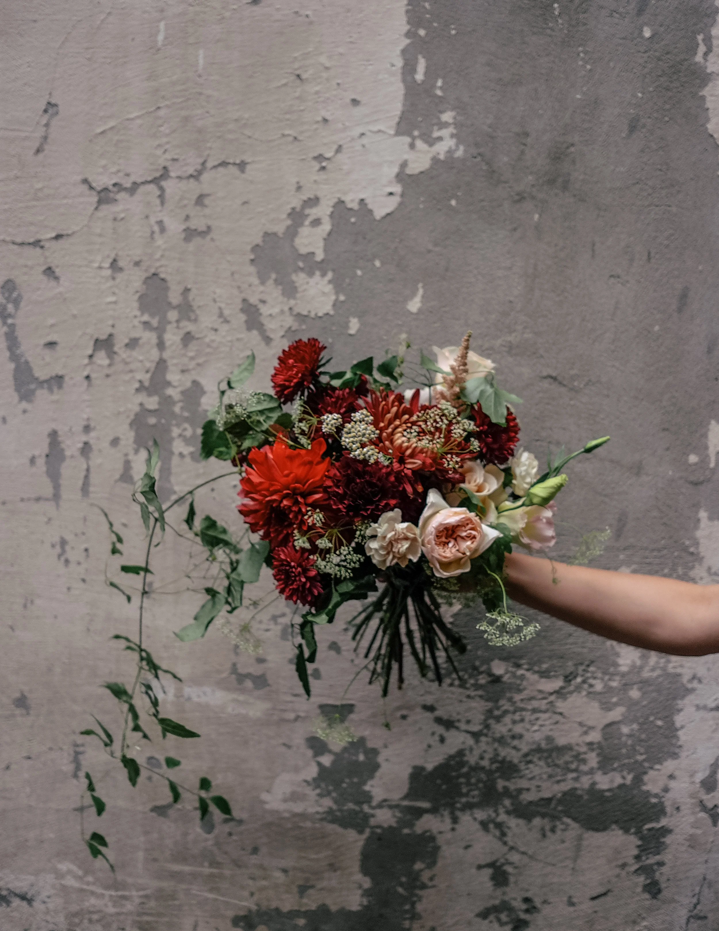 red flowers bouquet wedding