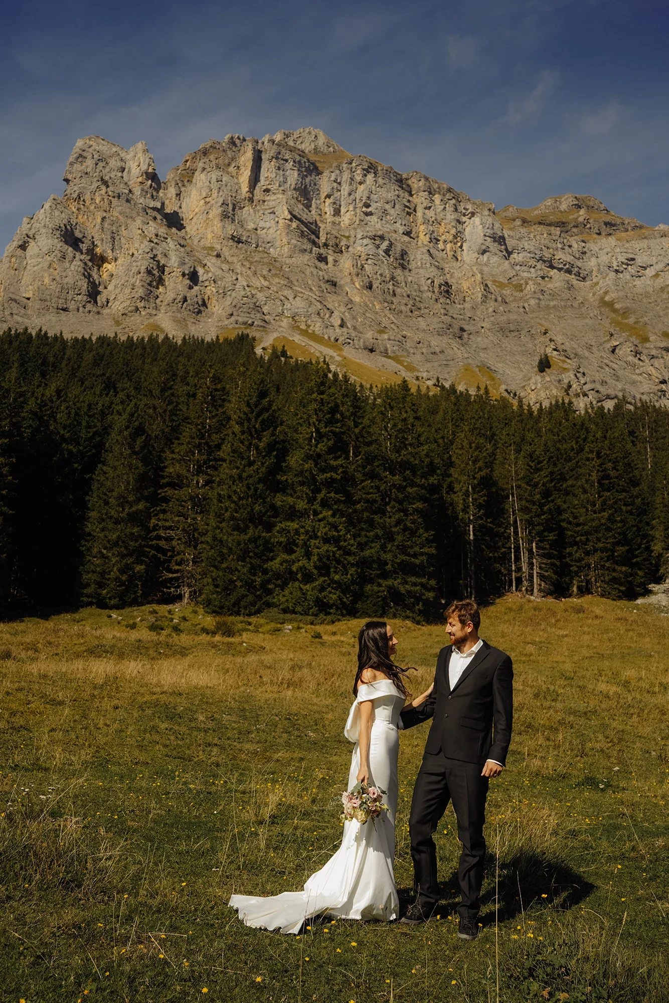 Elopement Photographer Switherland 1.webp