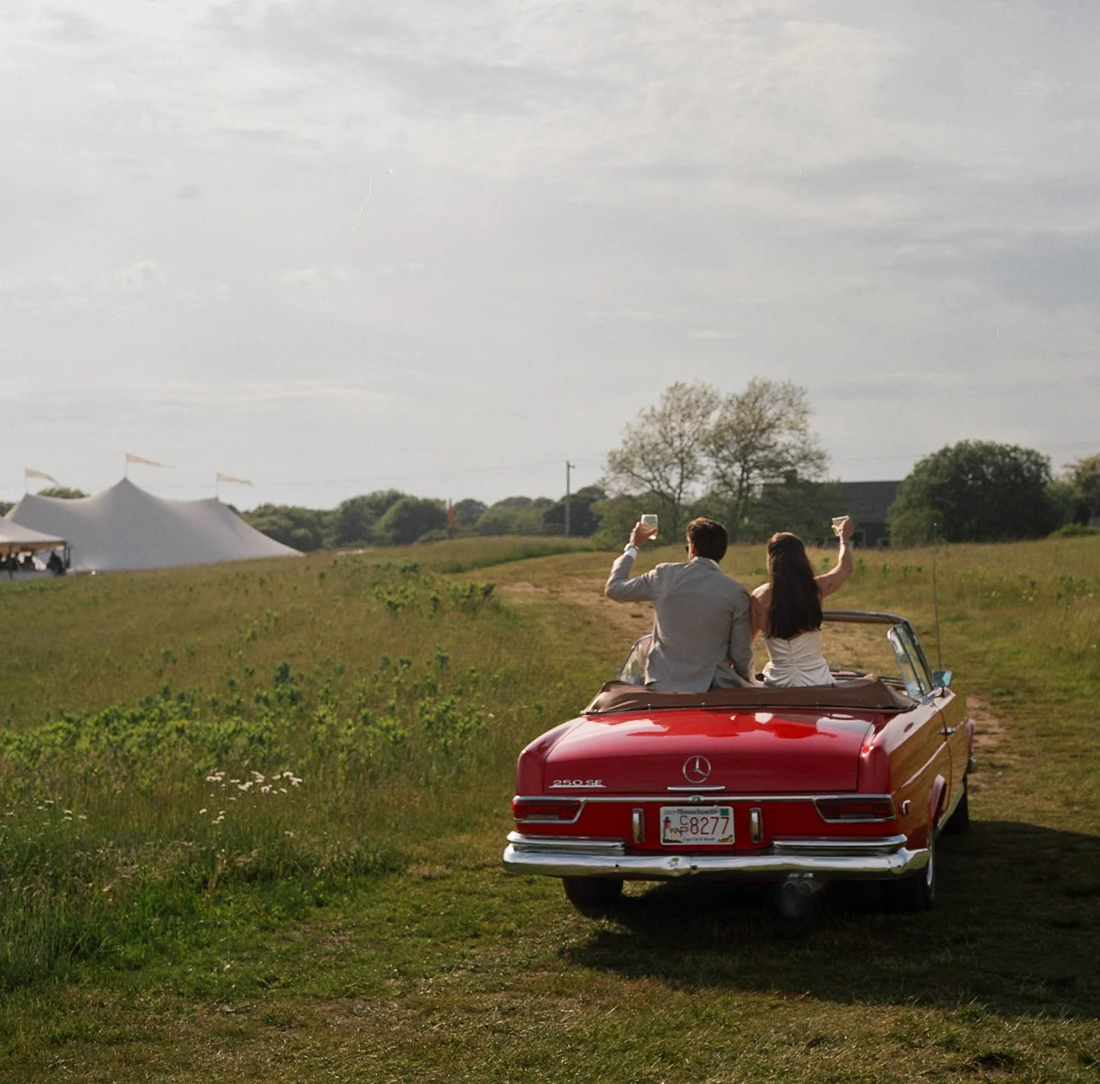 An Early Summer Wedding Weekend on Martha’s Vineyard