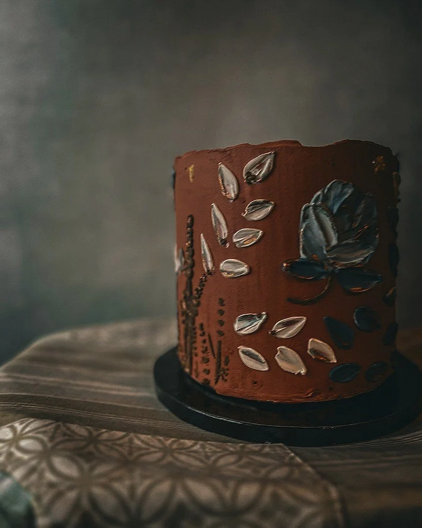 terracotta-wedding-cake-hand-painted-botanical-details.jpg