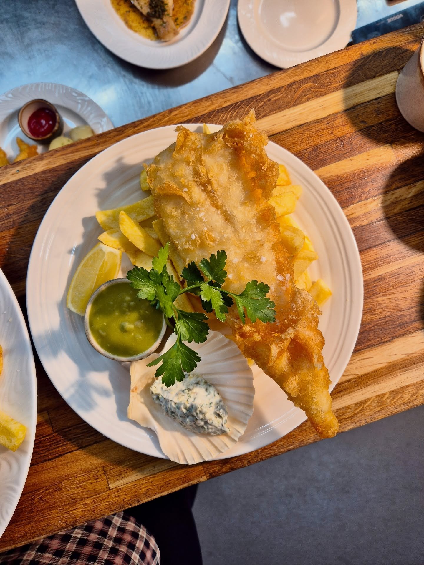 Feels like a week for celebratory fish &amp; chips now meteorological spring is here! 🌸

We&rsquo;ve got classic cod and Cornish haddock on the fryers, alongside south coast gurnard fillet &ndash; all served with mushy peas, tartare sauce &amp; fr