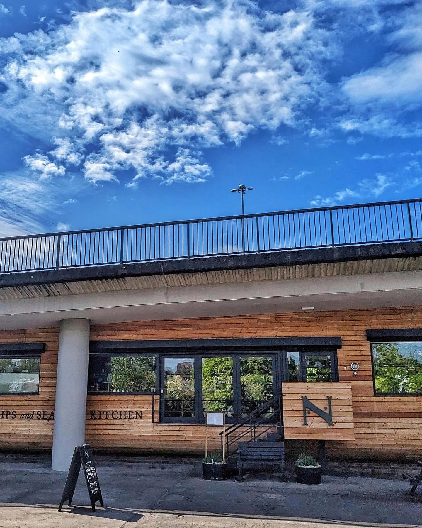 The search is on for our next Restaurant Manager at Noah&rsquo;s! ⚓️

We have an exciting opportunity for a seasoned hospitality pro to help us steer the ship here at Noah&rsquo;s as our wonderful manager Martha is moving on to pastures new.

It&rsqu