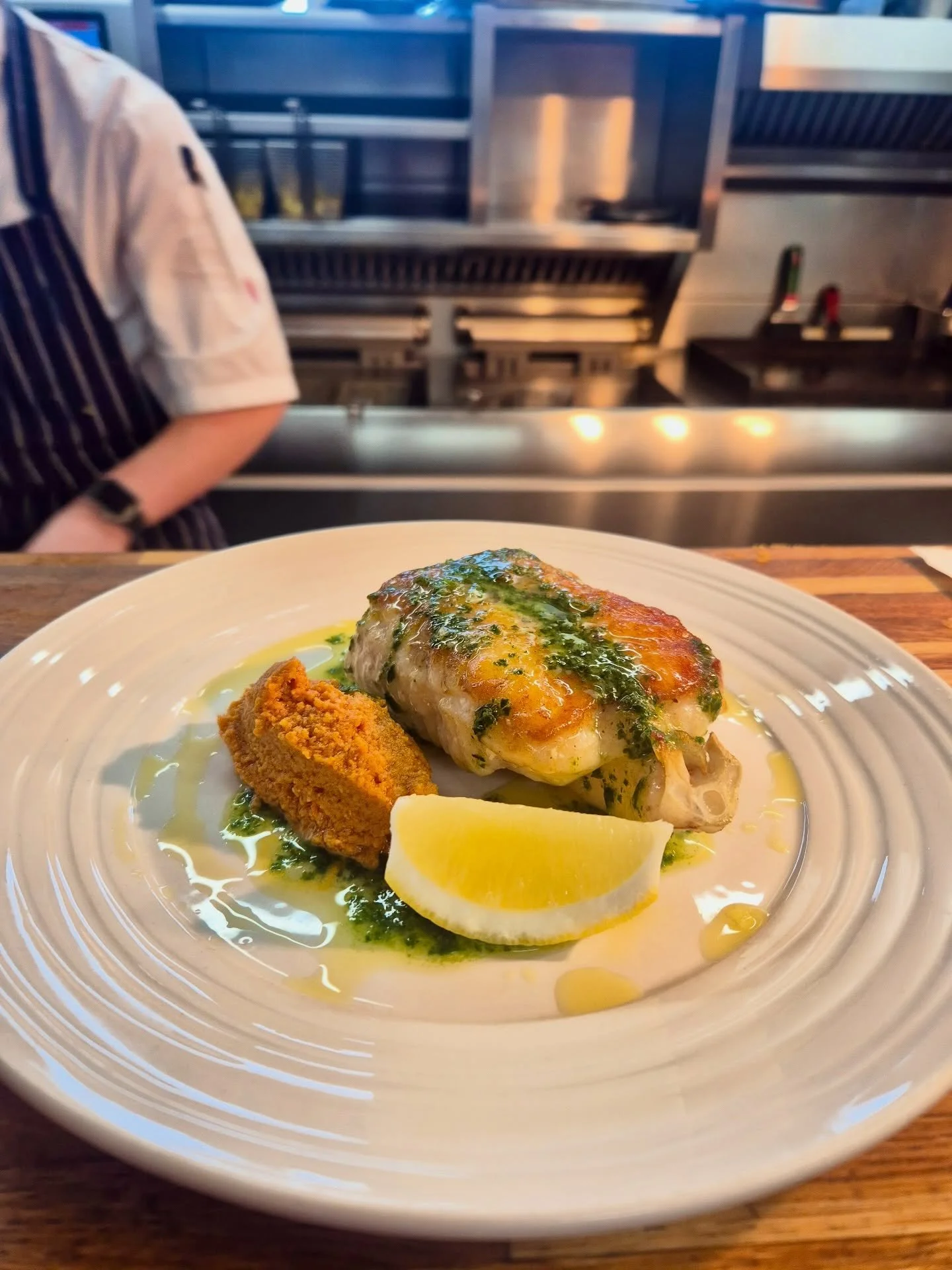 Cornish monkfish tail is back on the menu this week! 🎣 Juicy, a little bit fancy and totally delicious with our zingy salsa verde 🍃

#monkfish #fishrestaurant #noahsbristol #localcatch #bristolharbourside