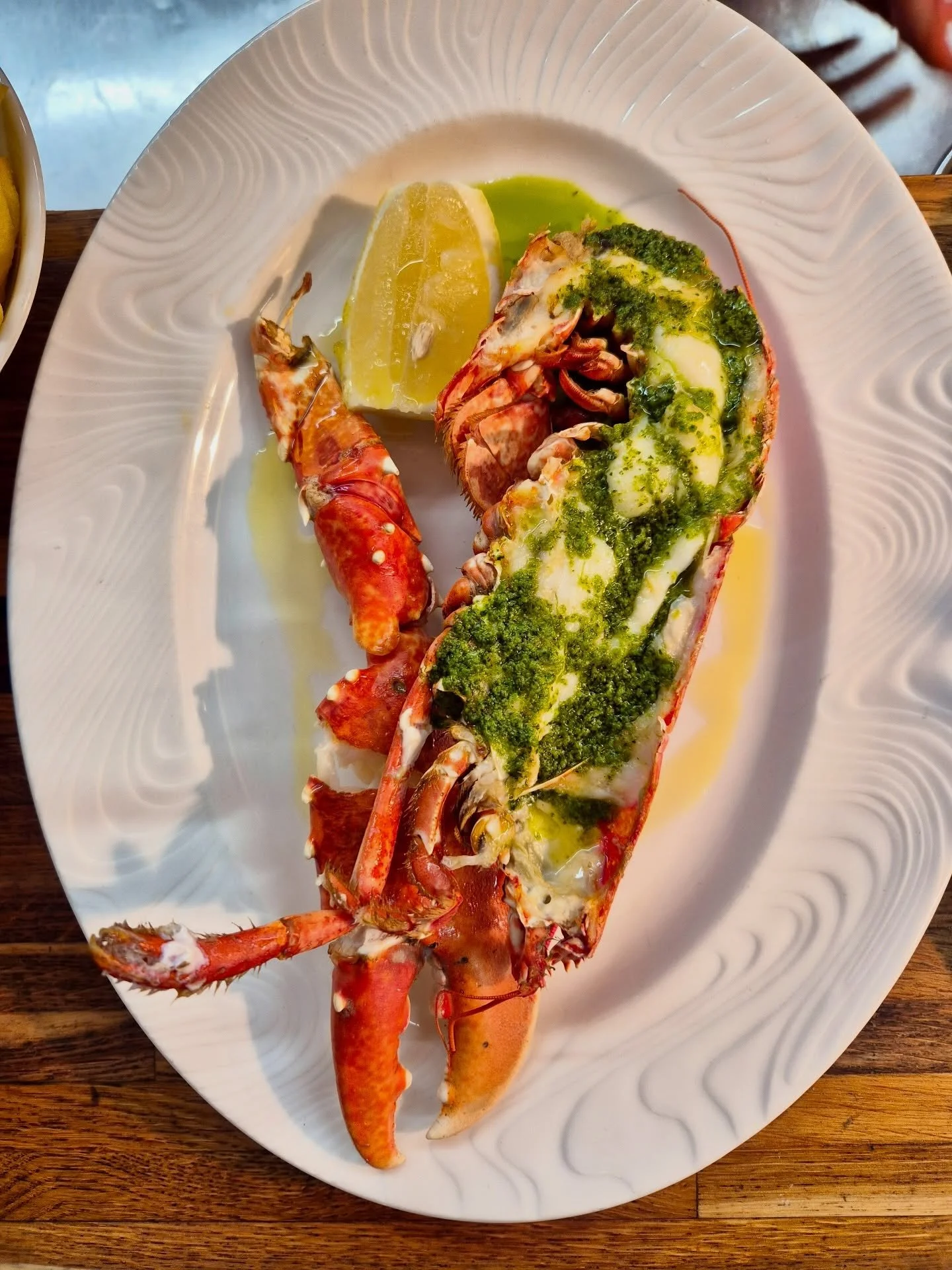 Super excited to get our very first native lobsters of the season, fresh in from Weymouth Bay this morning! We&rsquo;re serving them simply grilled with a garlic &amp; fresh herb butter 🦞
 
The *best* weekend treat, and we have space if you fancy jo