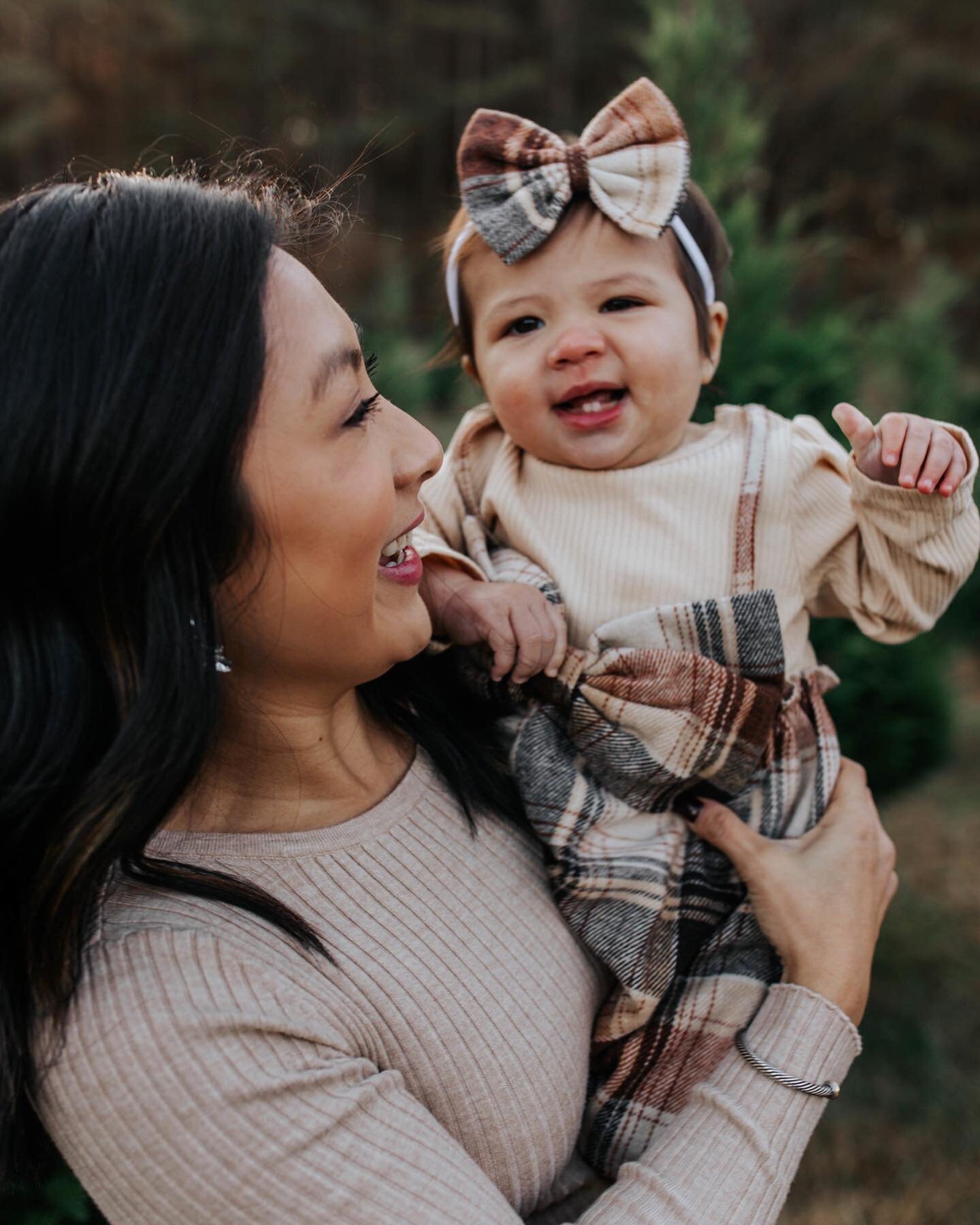 Mother&rsquo;s Day | Spring mini sessions are here! We&rsquo;re excited to offer sessions in the DMV, Hampton Roads, and Atlanta metro areas beginning April 20th in Crystal City, Arlington, Virginia and ending May 7th in Atlanta, Georgia.

This is a 