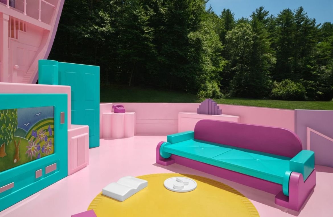 airbnb-pollypocket (2).jpg