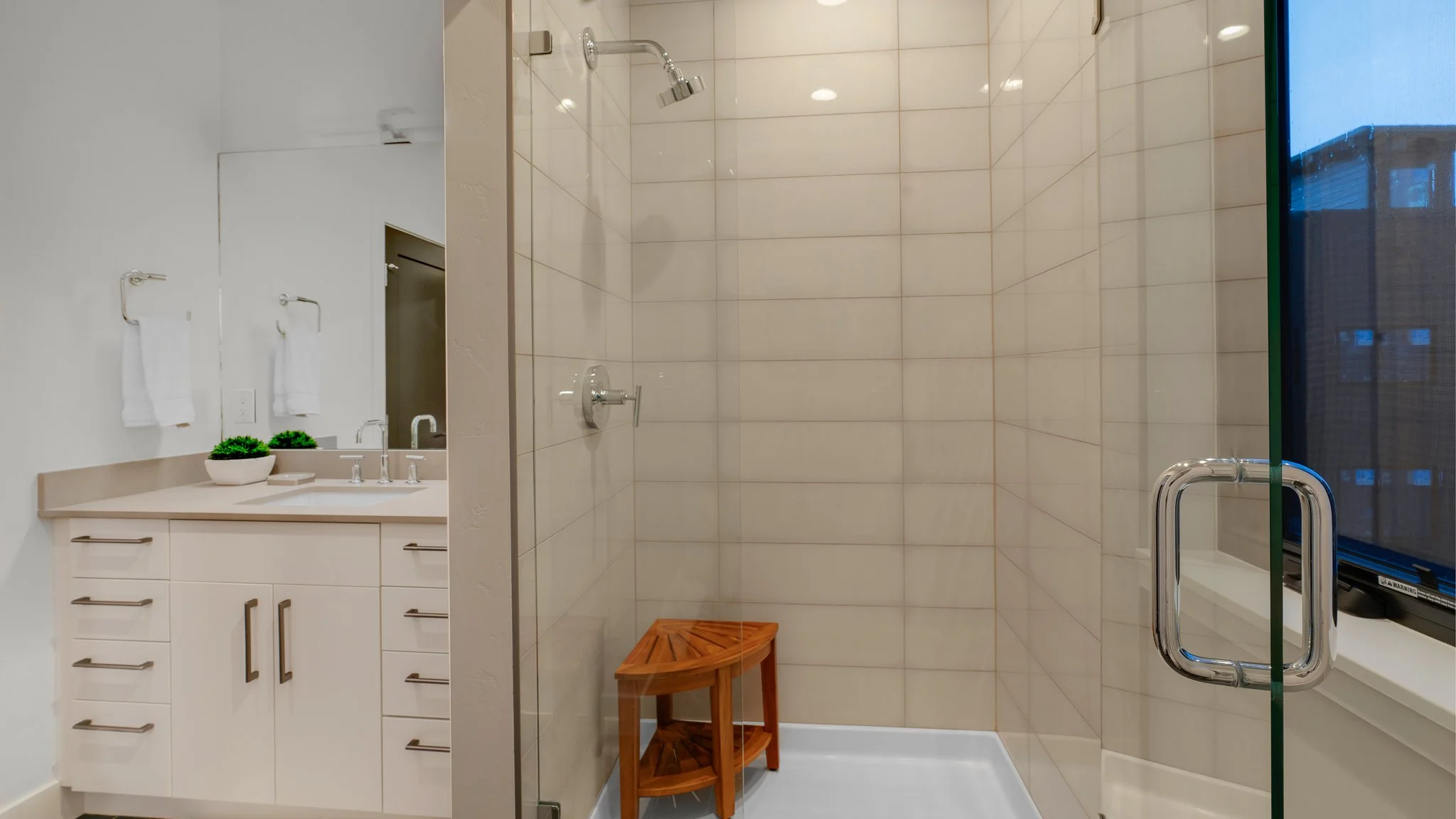 CPT SharedBath 059_HDR_1.jpg