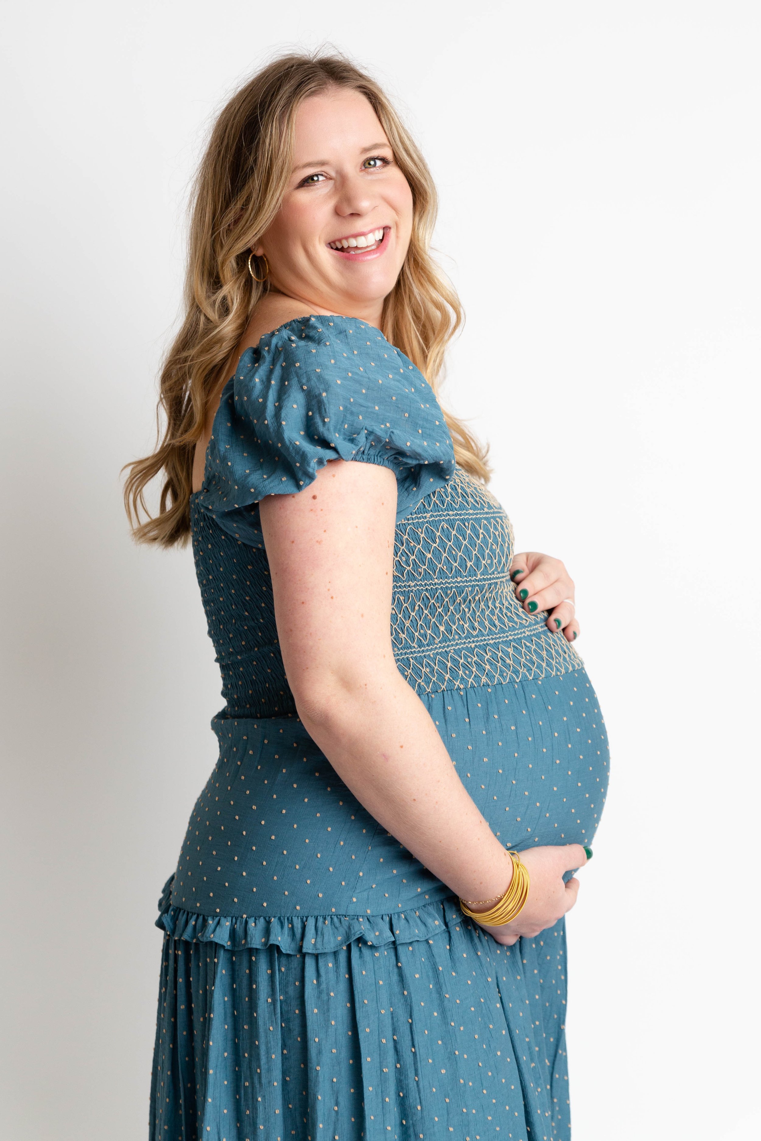 Ali_Maternity_March2023-35.jpg