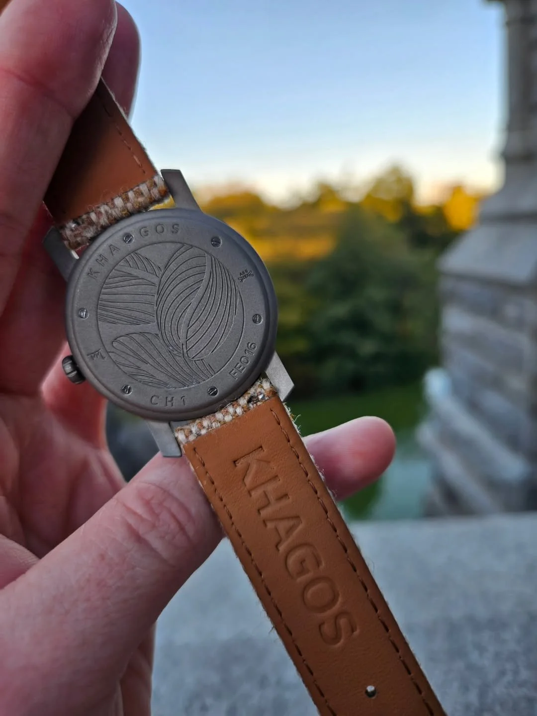 A shot of our caseback in Central Park 🌳 We take care in our design wherever you look 

~

~
#khagoswatch #khagos #microbrandwatch #microbrandwatches #microbrandwatchworld #watchesofinstagram #wristwatch #wristcheck #wristwatches #coffeewatch #coffe