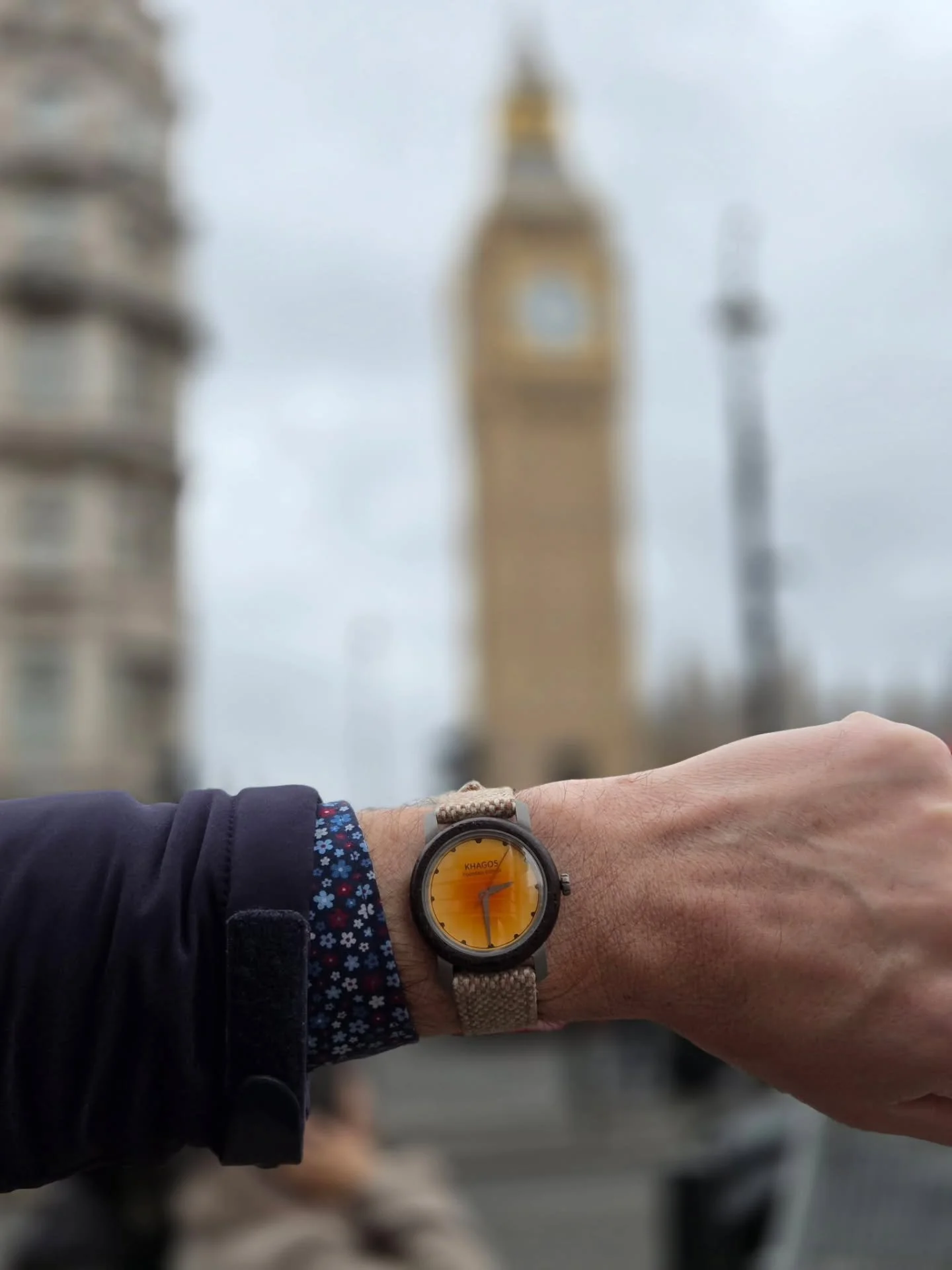 British-made watch in front of a British icon 🇬🇧 Both tell time, but you can only wear one of them on your wrist ⌚️😄

~
#khagoswatch #microbrandwatch #microbrandwatches #britishwatchmaking #britishwatch
