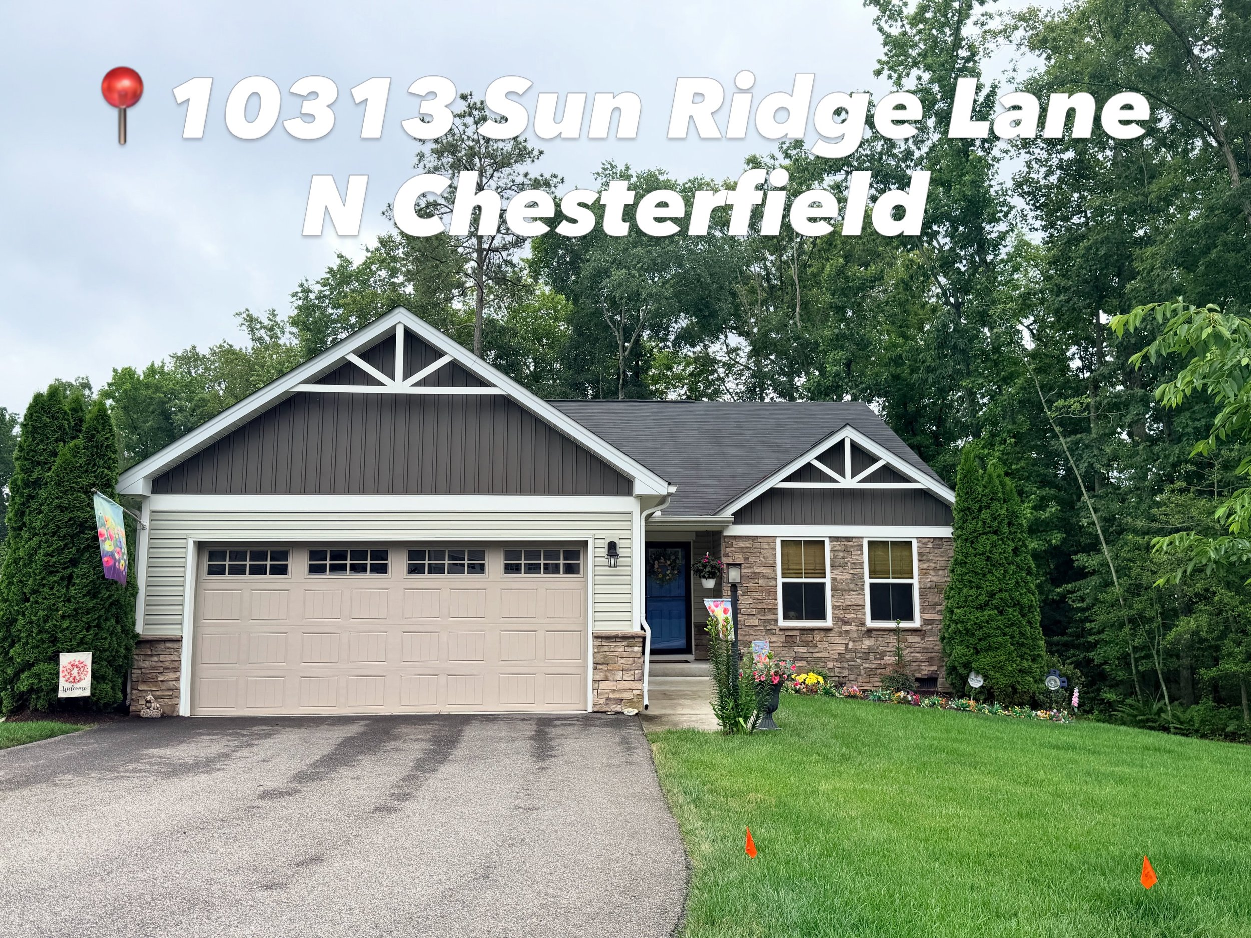 🚪🔑 COMING SOON IN N CHESTERFIELD ❤️

Stylish and charming Craftsman style one level home located on a large beautiful lot with privacy beside. Beautiful exterior embellished with stone accents and board and batten siding. Inside is a comfortable op